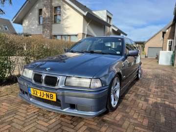 BMW e36 323ti hand full option Compact Sportint. Airco Schuifkanteldak
