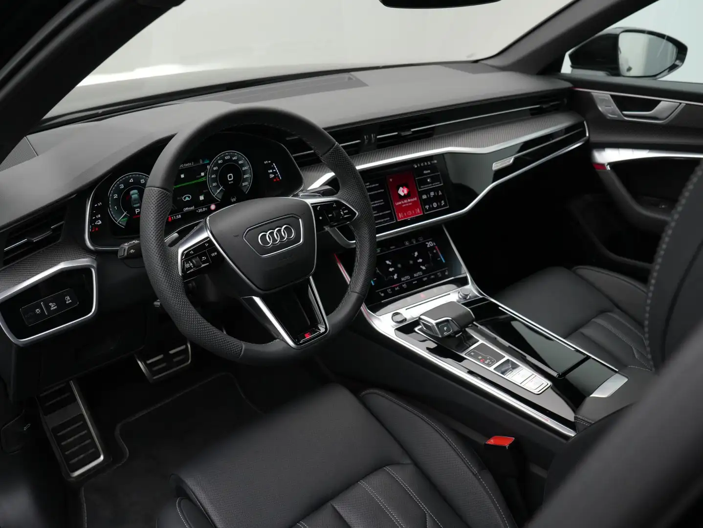 Audi A6 Limousine 50 TFSI e 299 pk S-tronic quattro S edit Zwart - 2