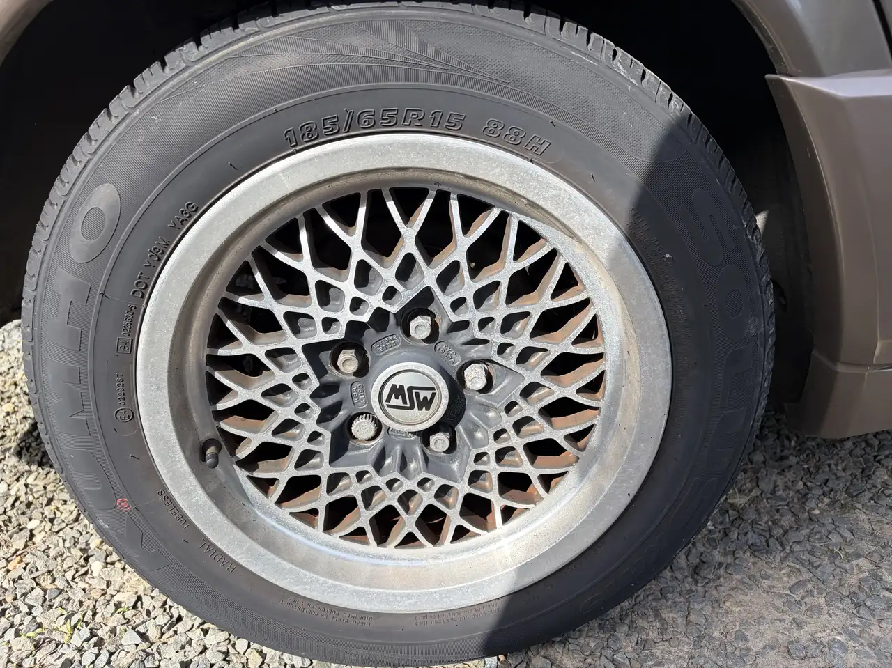 Mercedes-Benz 190 E 2.3, foto 10