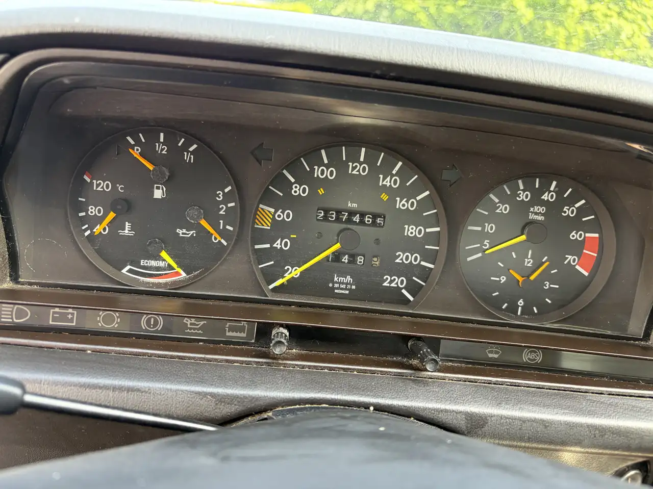 Mercedes-Benz 190 E 2.3, foto 8