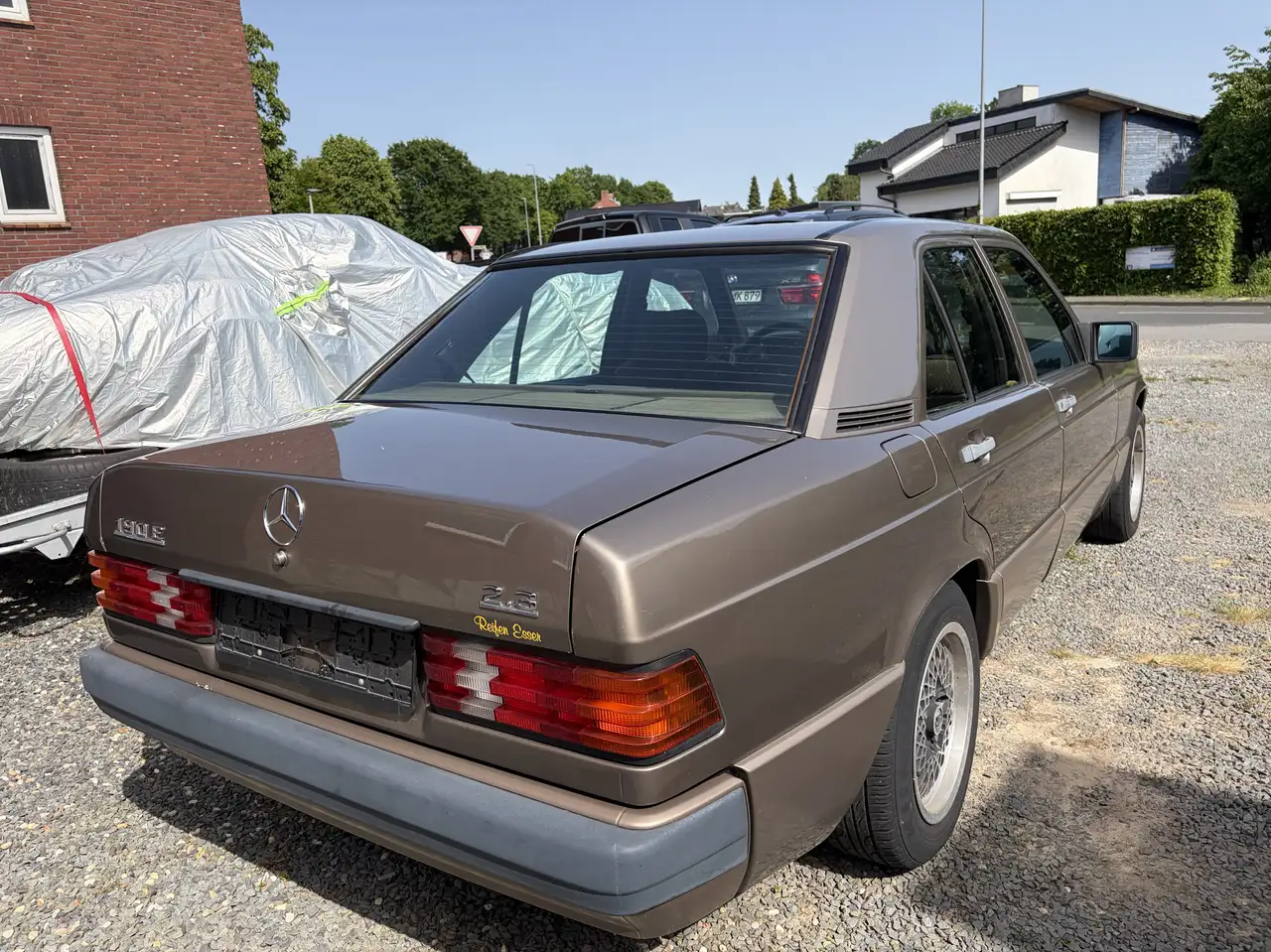 Mercedes-Benz 190 E 2.3, foto 2