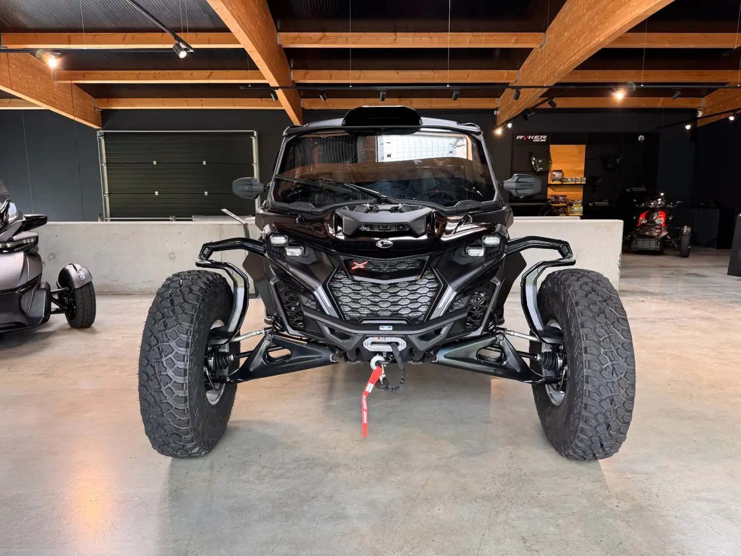 Can-Am Maverick R XRS 2026 Inkl. Ausstattung Fekete - 1