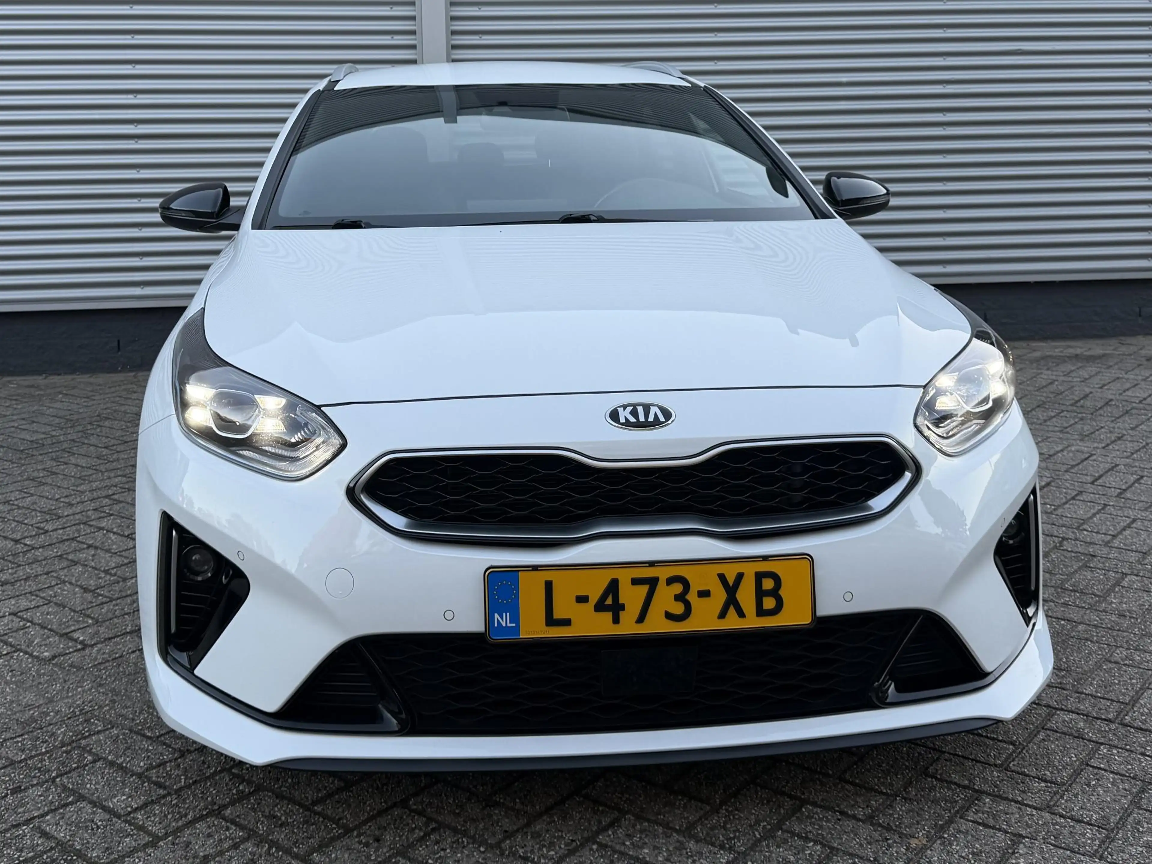Kia Ceed SW / cee'd SW Sportswagon 1.5 T-GDi MHEV GT-Line Edition | Trekh — photo 8