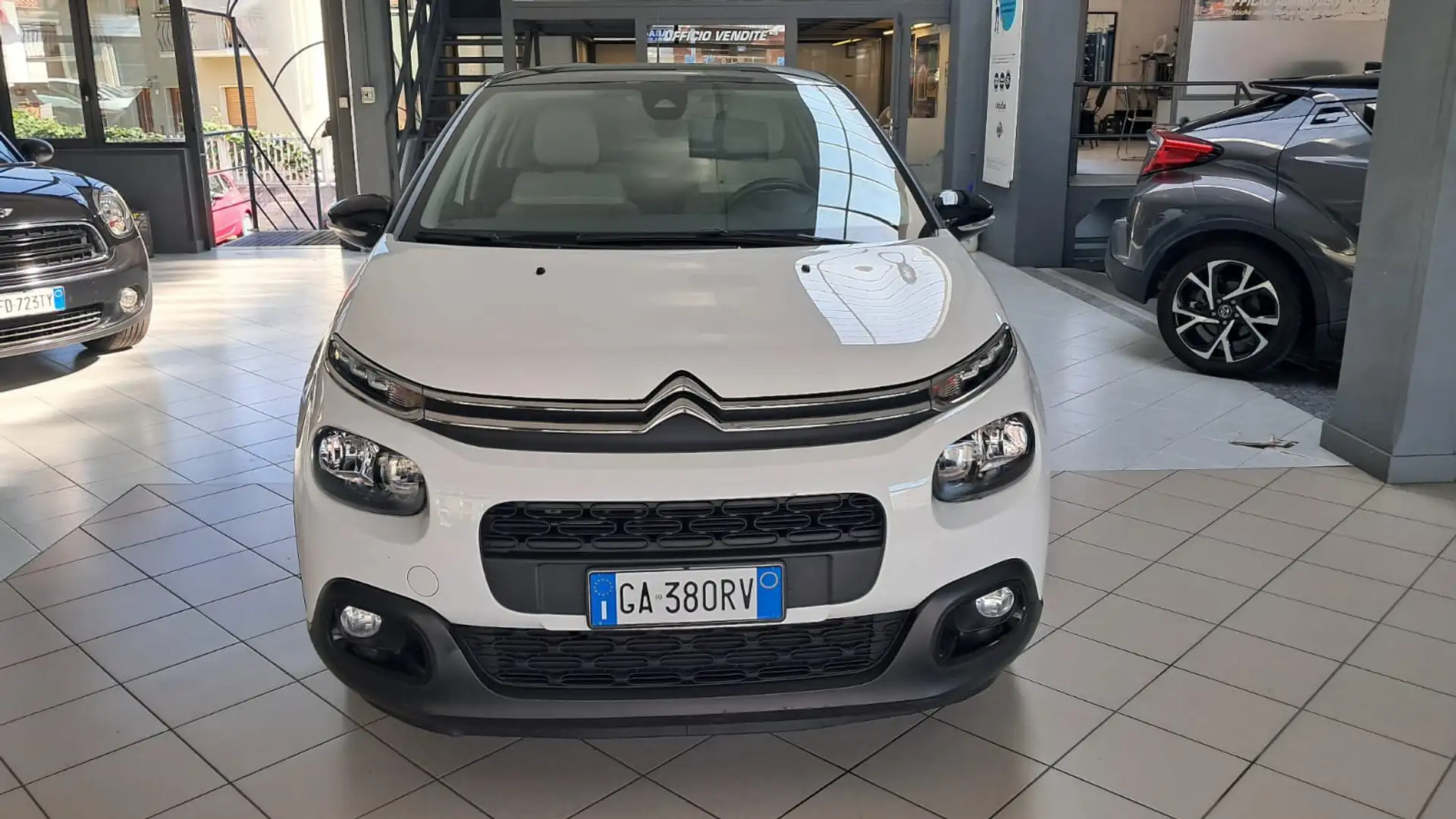 Citroen C3 PureTech 83 S&S Shine Bianco - 2