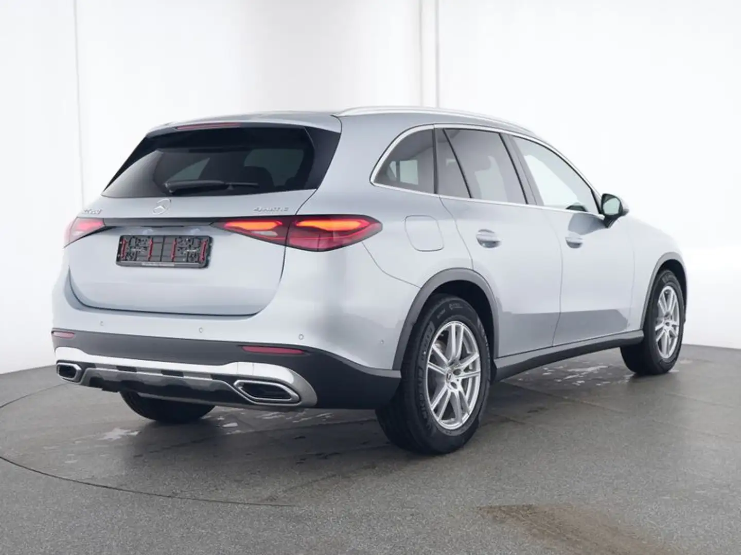 Mercedes-Benz GLC 200 4M AvantgardeMBUX Memory Kamera Distro Silber - 2