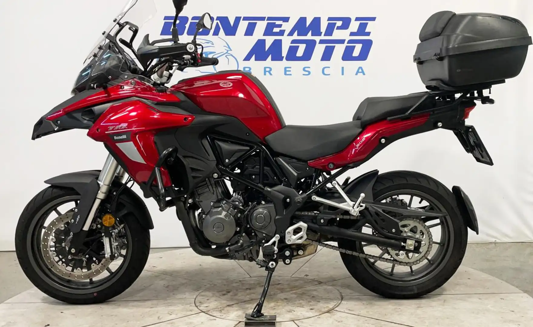 Benelli TRK 502 2019 - PAT.A2 ( 35KW ) + BAULETTO Rojo - 2