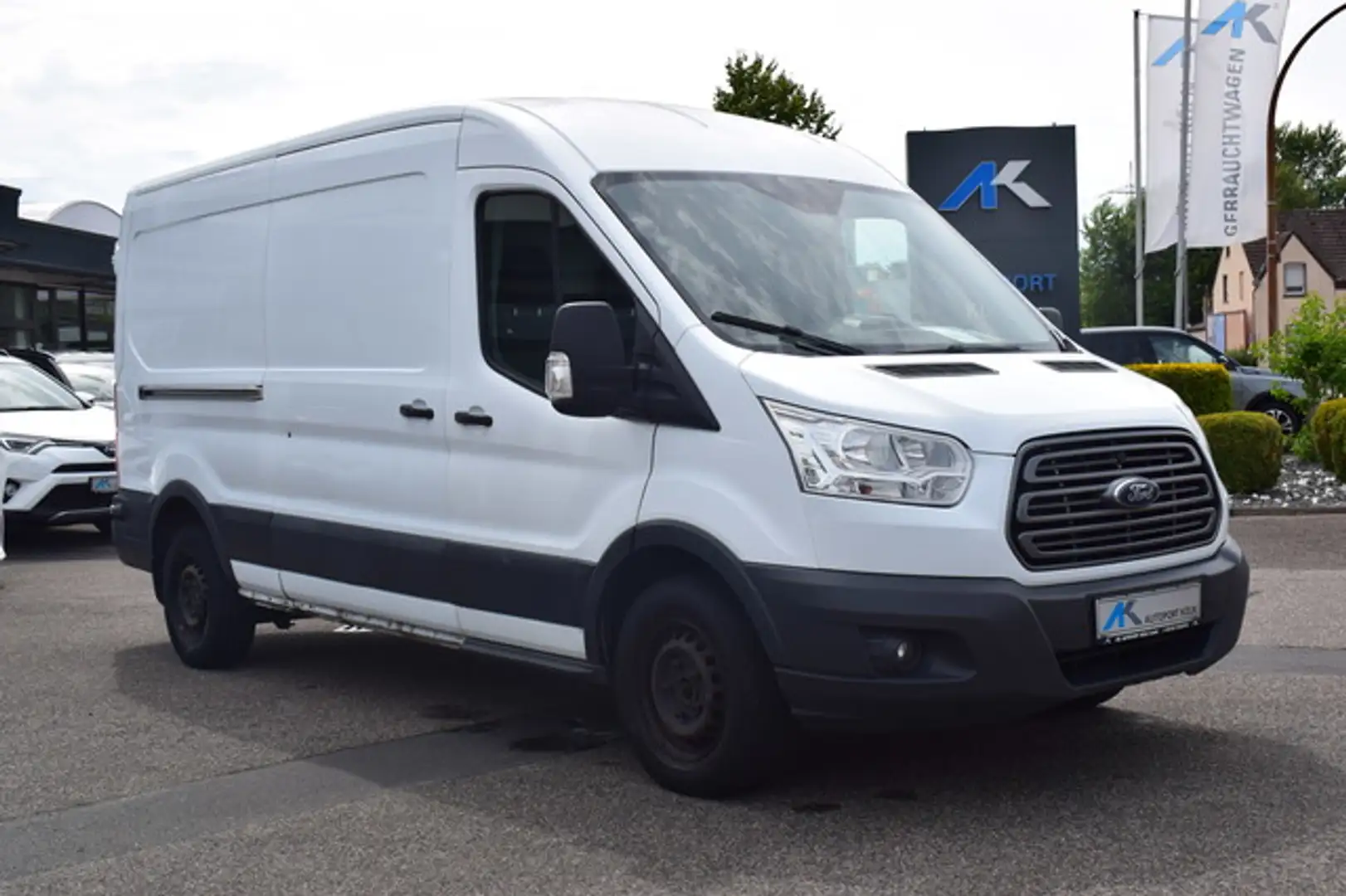 Ford Transit Weiß - 2