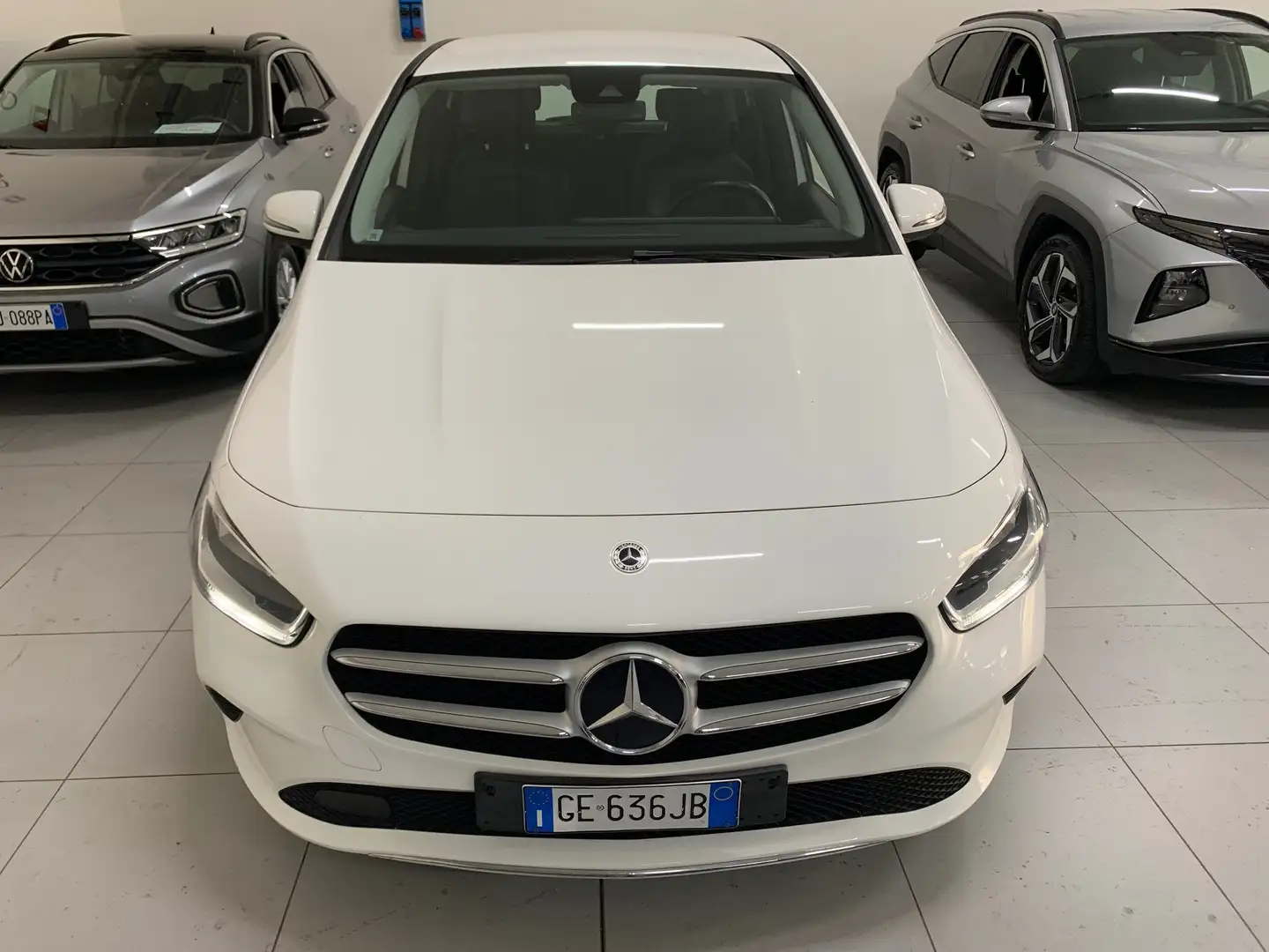Mercedes-Benz B 180 Classe B - W247 2018 d Premium Weiß - 2