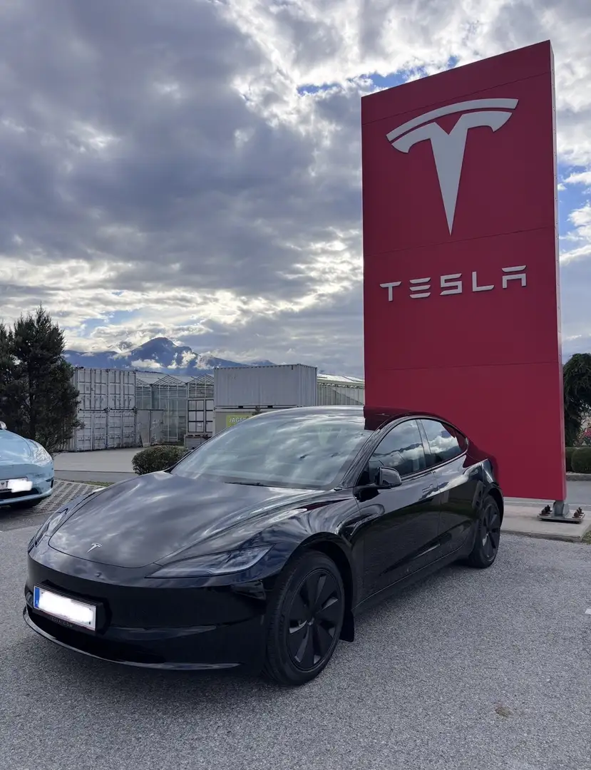 Tesla Model 3 Highland RWD 60kWh - 1