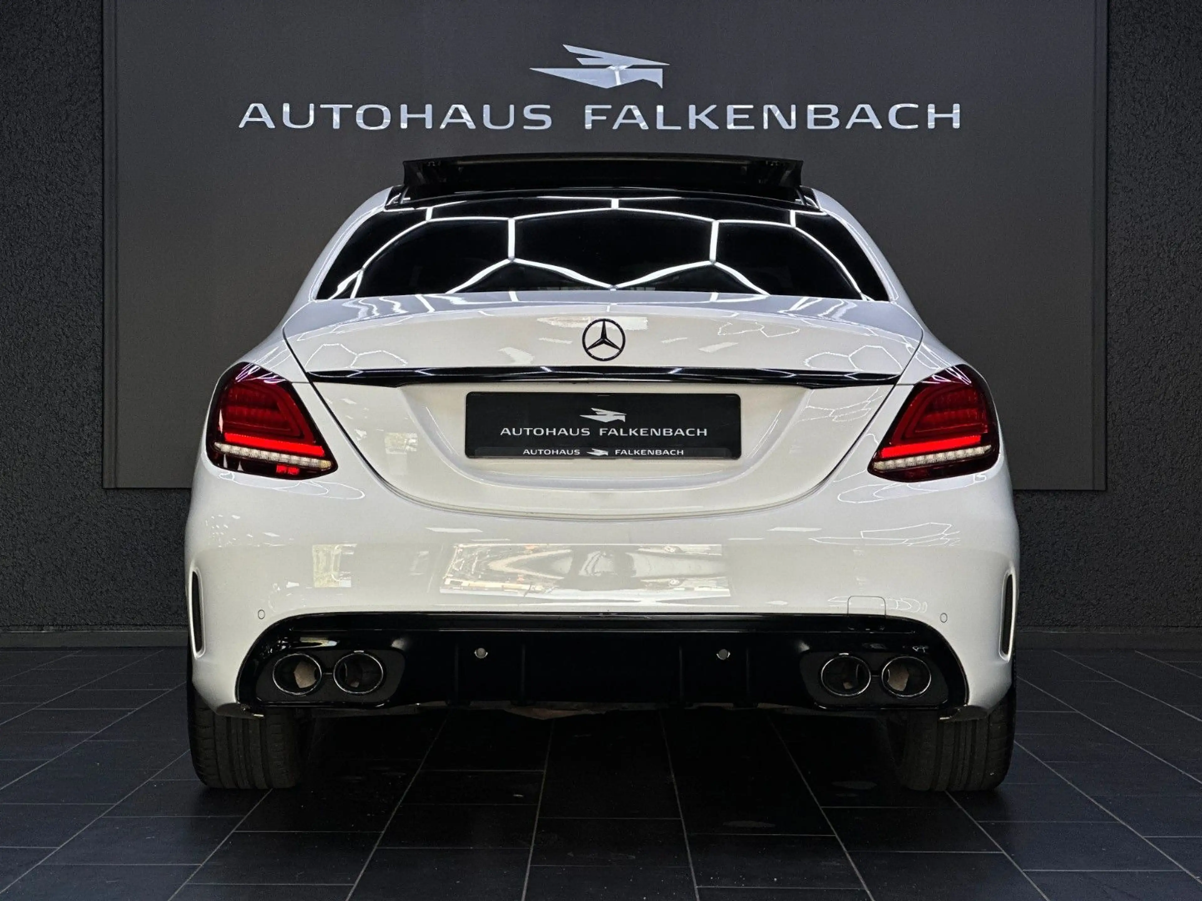 Mercedes-Benz C 200 C200*43AMG*LIMOUSINE*PANORAMA*DIGITAL*2.HAND — photo 13