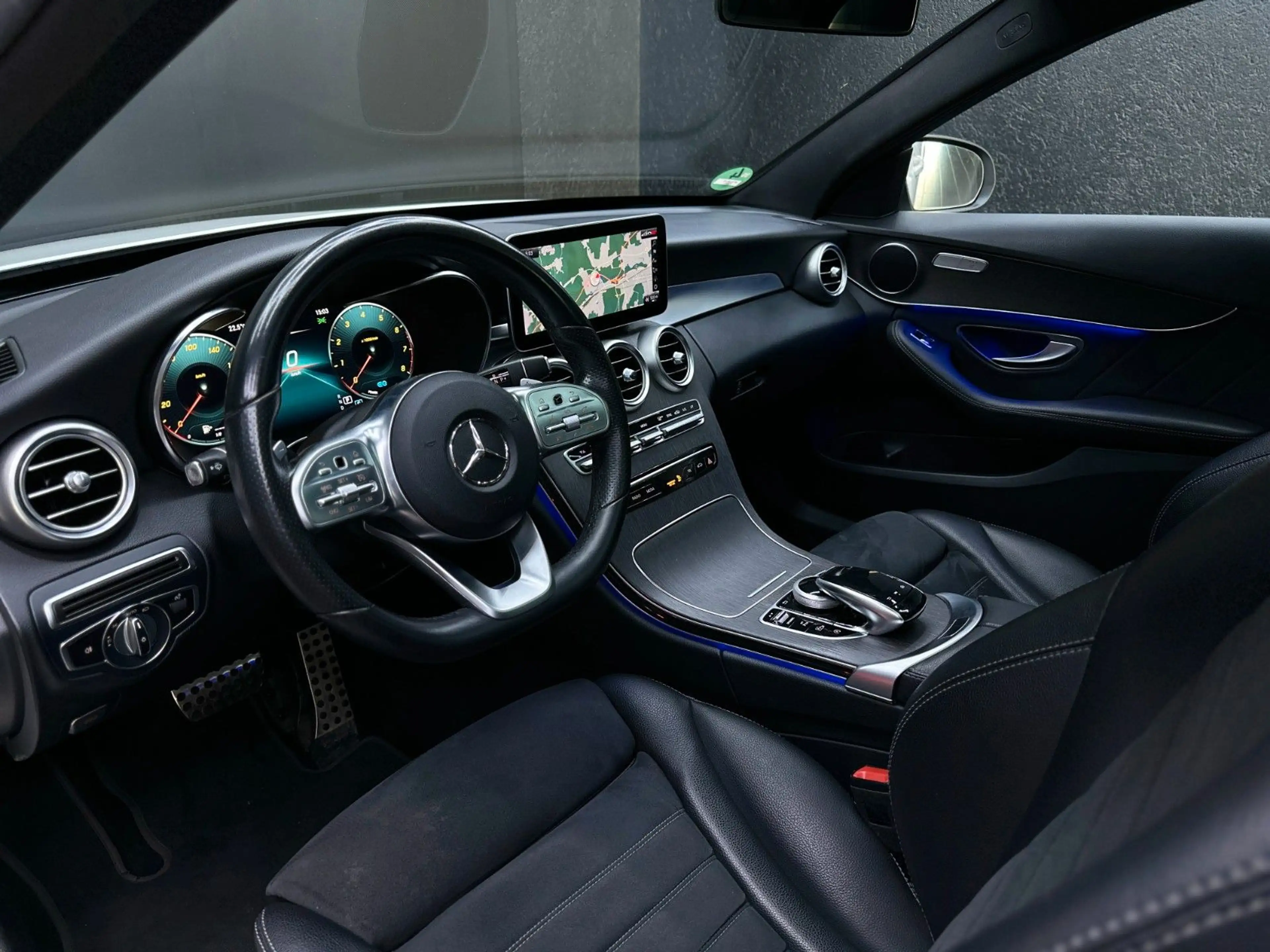 Mercedes-Benz C 200 C200*43AMG*LIMOUSINE*PANORAMA*DIGITAL*2.HAND — photo 2