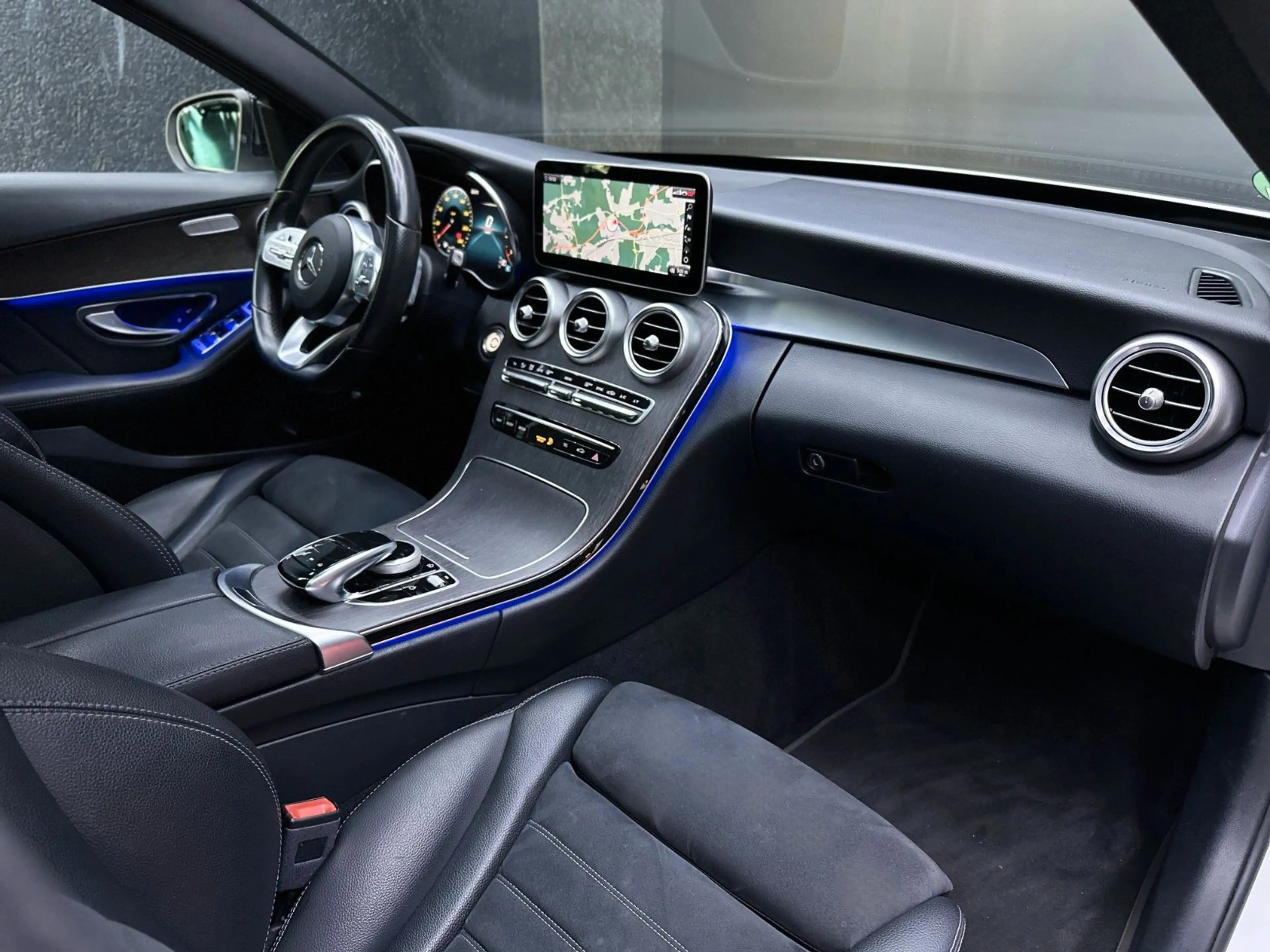 Mercedes-Benz C 200 C200*43AMG*LIMOUSINE*PANORAMA*DIGITAL*2.HAND — photo 8