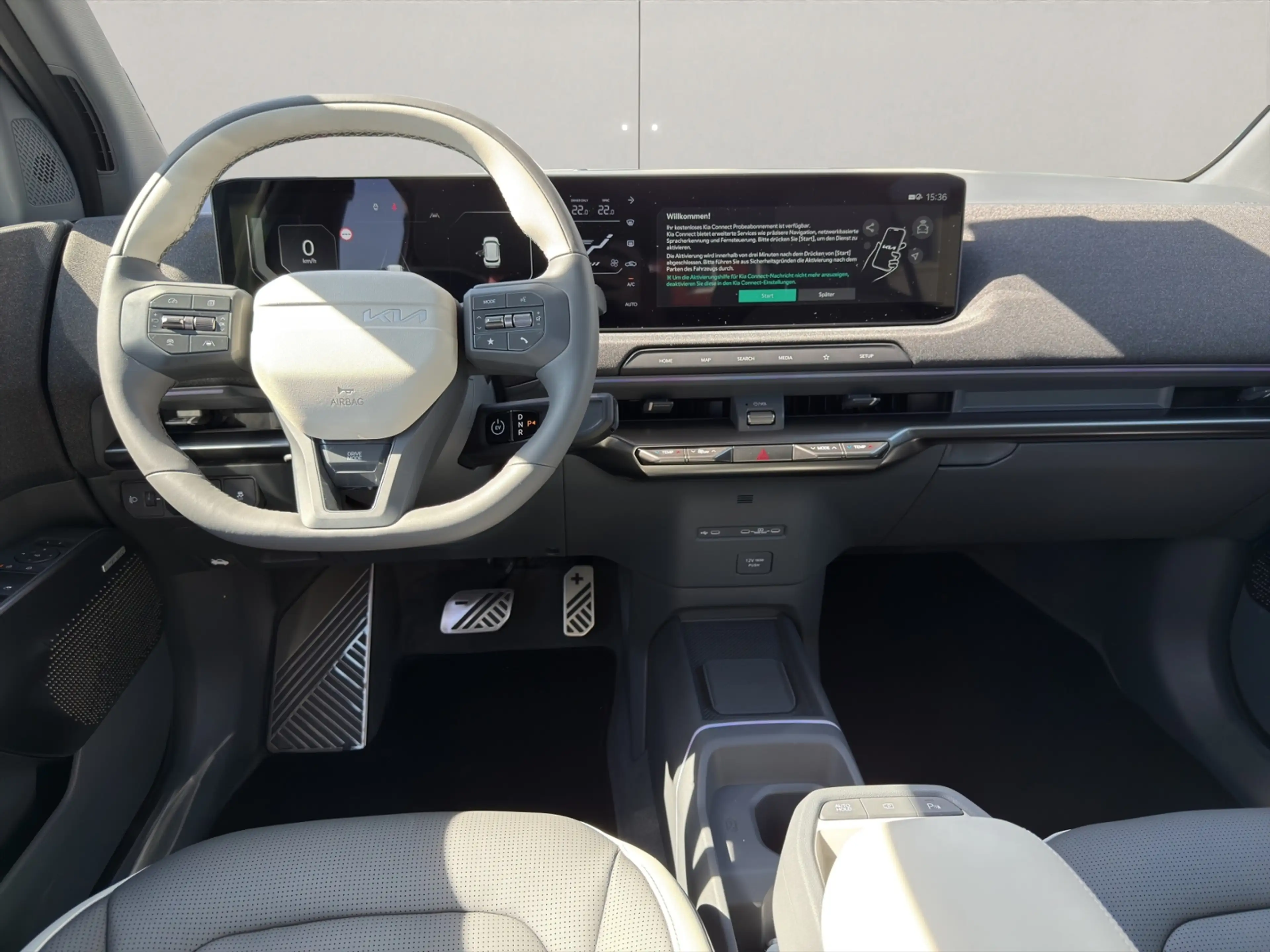 Kia EV2 61-kWh FWD GT-Line — photo 12