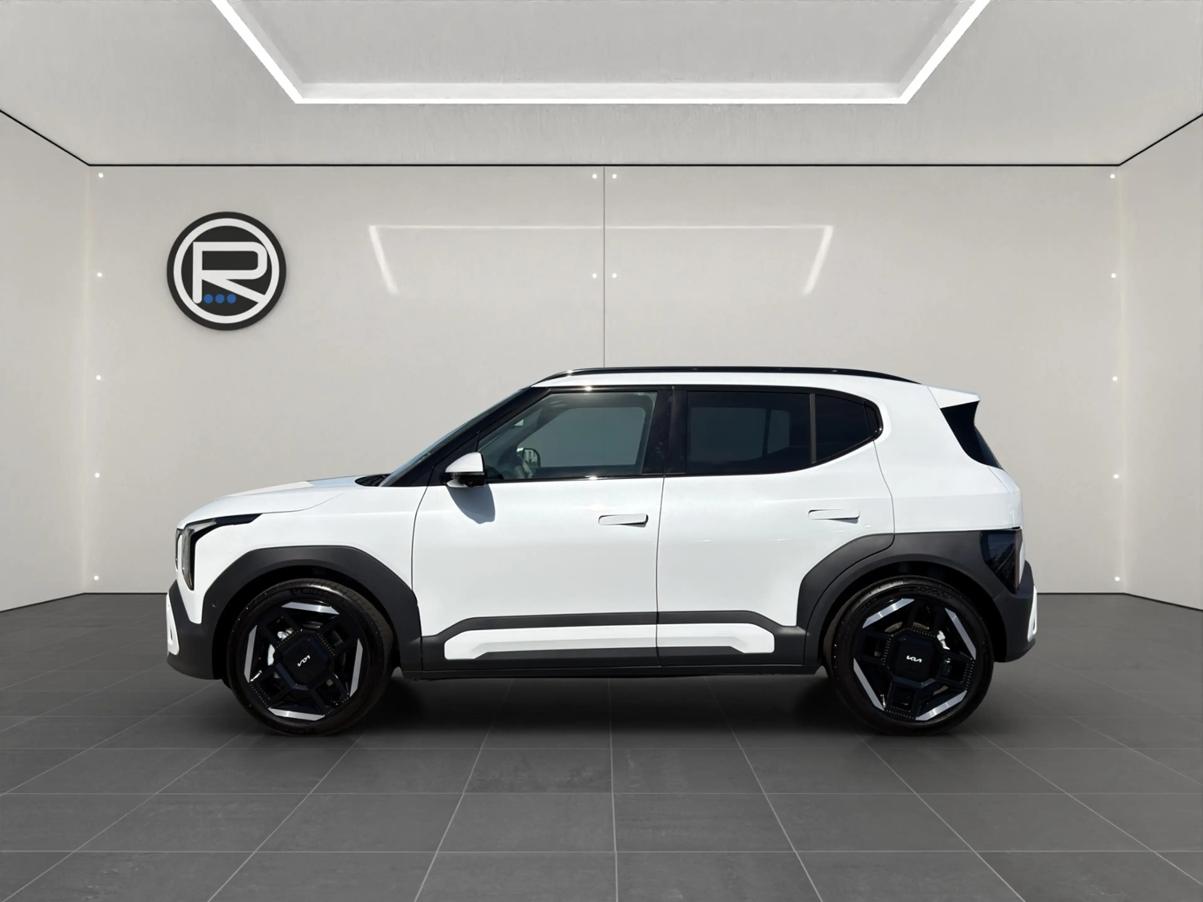 Kia EV2 61-kWh FWD GT-Line — photo 3