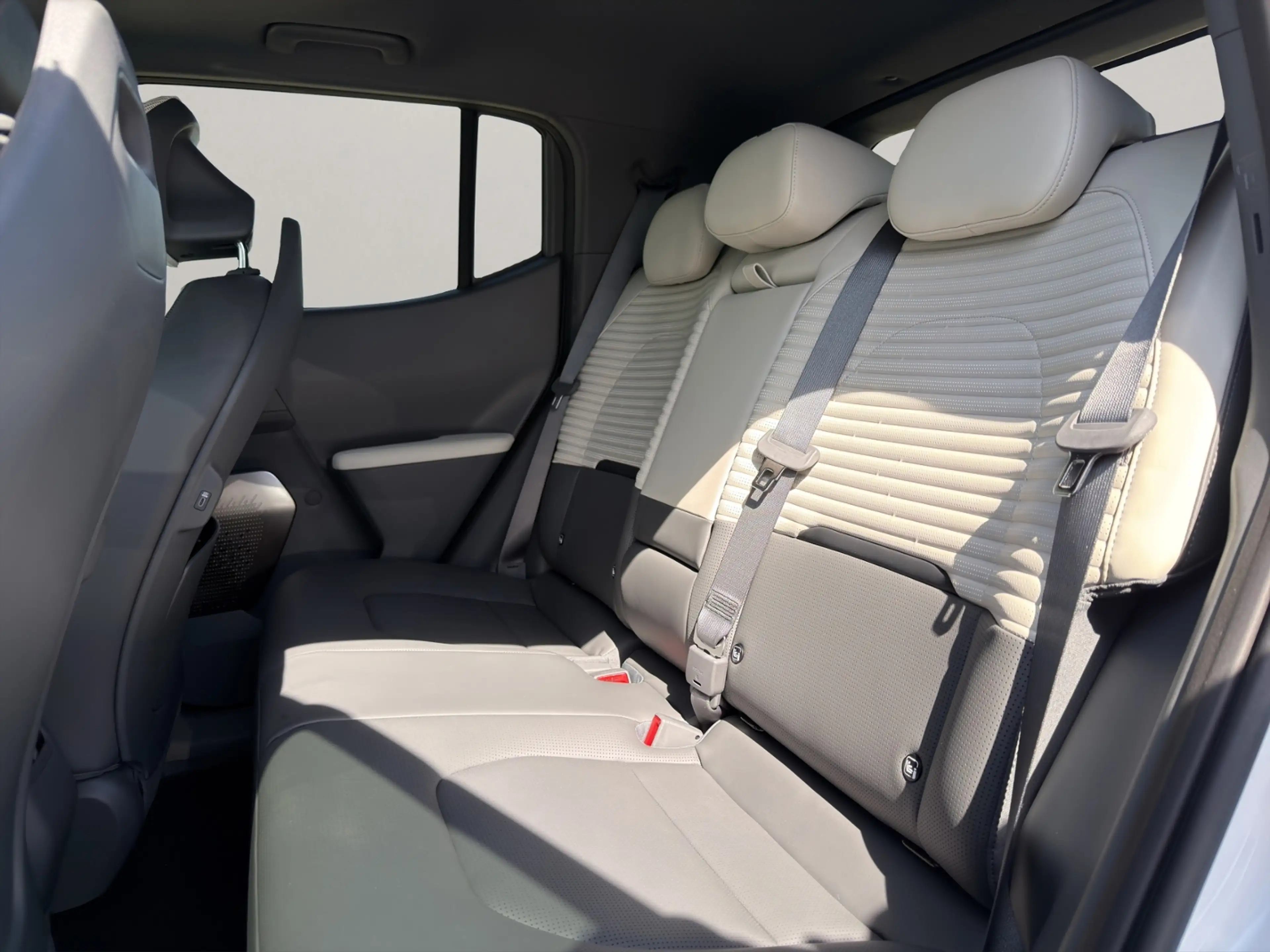 Kia EV2 61-kWh FWD GT-Line — photo 10