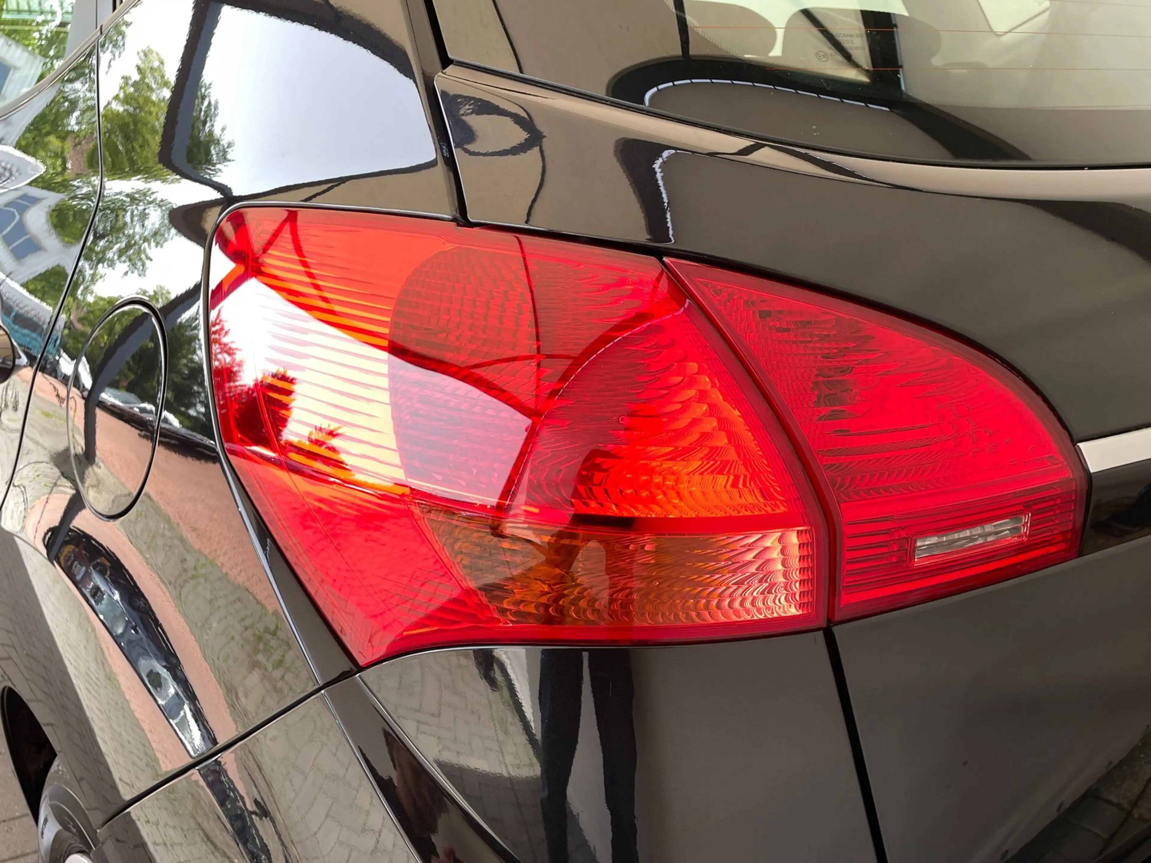 Kia Venga 1.6 CVVT ExecutiveLine|Automaat|Panoramadak|Trekha — photo 12