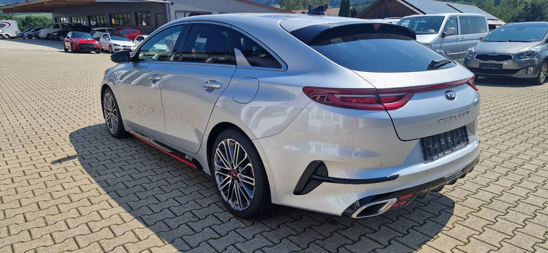 Kia ProCeed / pro_cee'd — photo 4