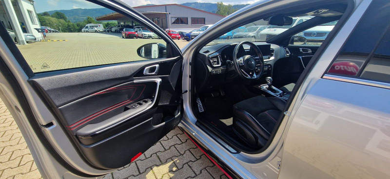 Kia ProCeed / pro_cee'd — photo 15