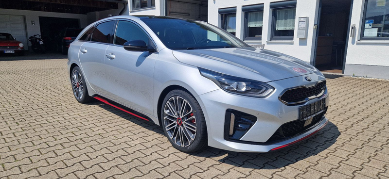 Kia ProCeed / pro_cee'd — photo 8