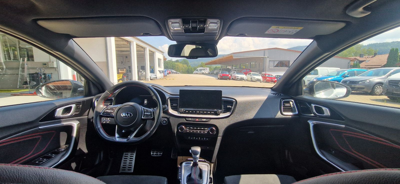 Kia ProCeed / pro_cee'd — photo 10