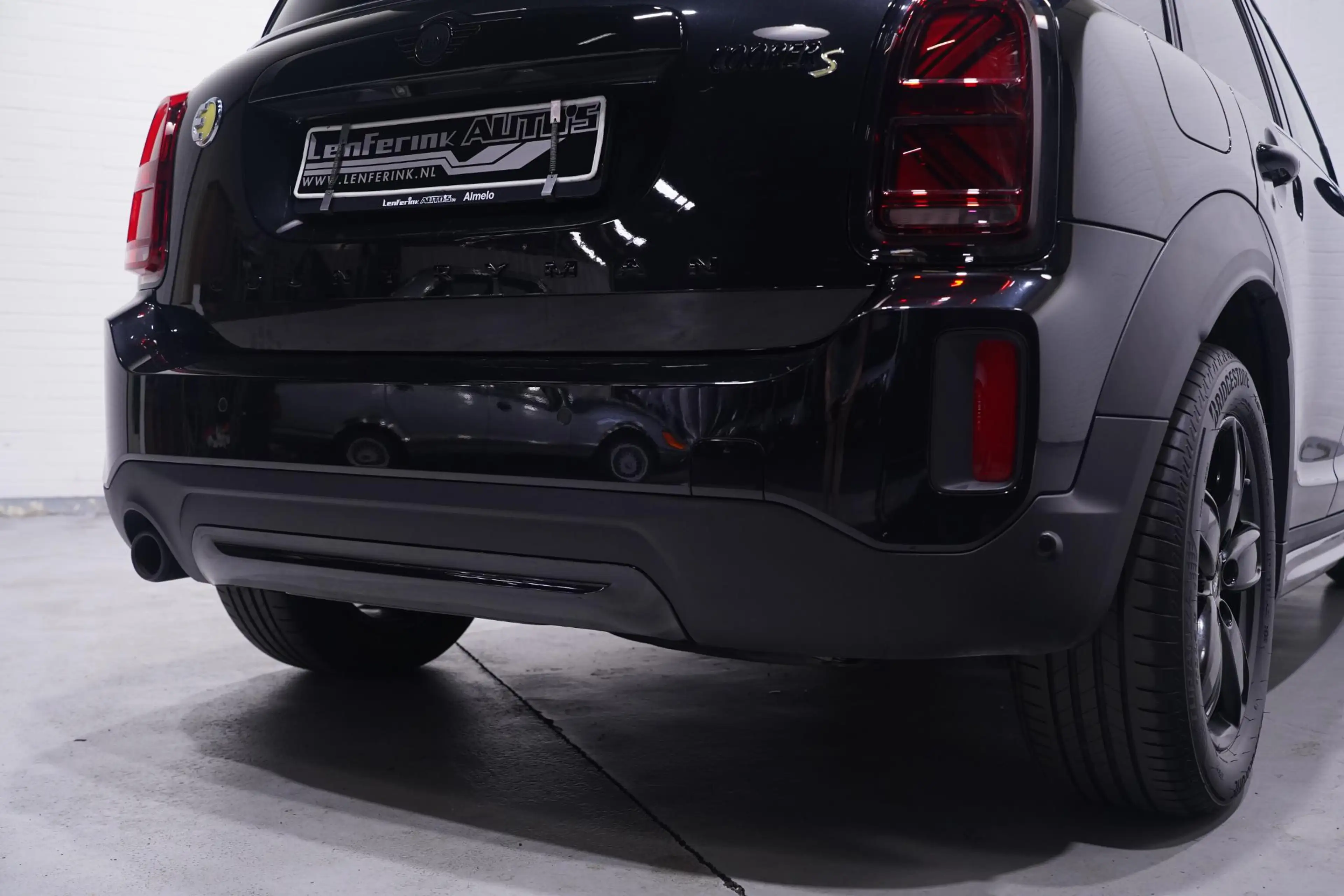 MINI Cooper SE Countryman ALL4 Classic Trim SOH 94% Apple Carplay Navi Verwa — photo 16