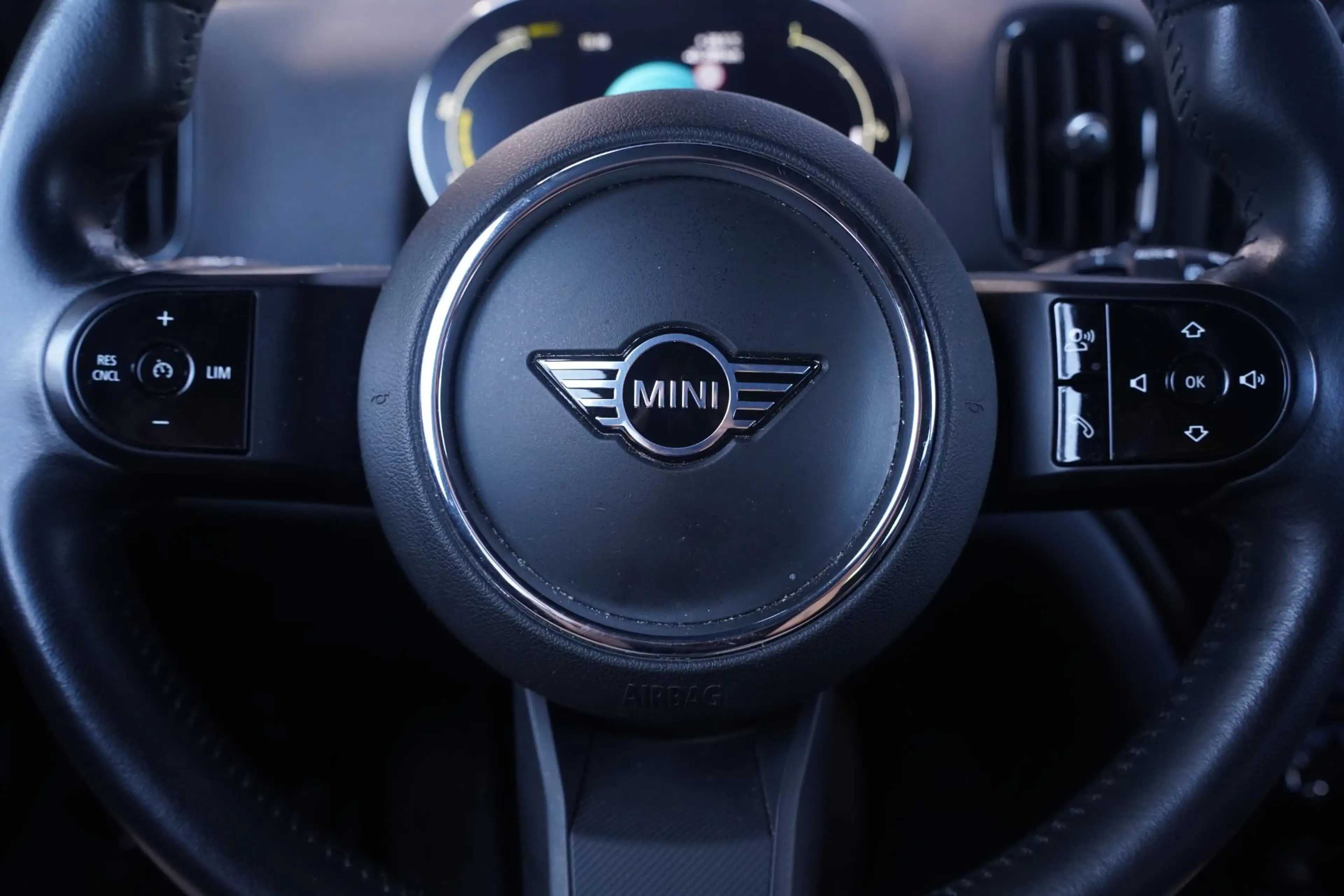 MINI Cooper SE Countryman ALL4 Classic Trim SOH 94% Apple Carplay Navi Verwa — photo 28