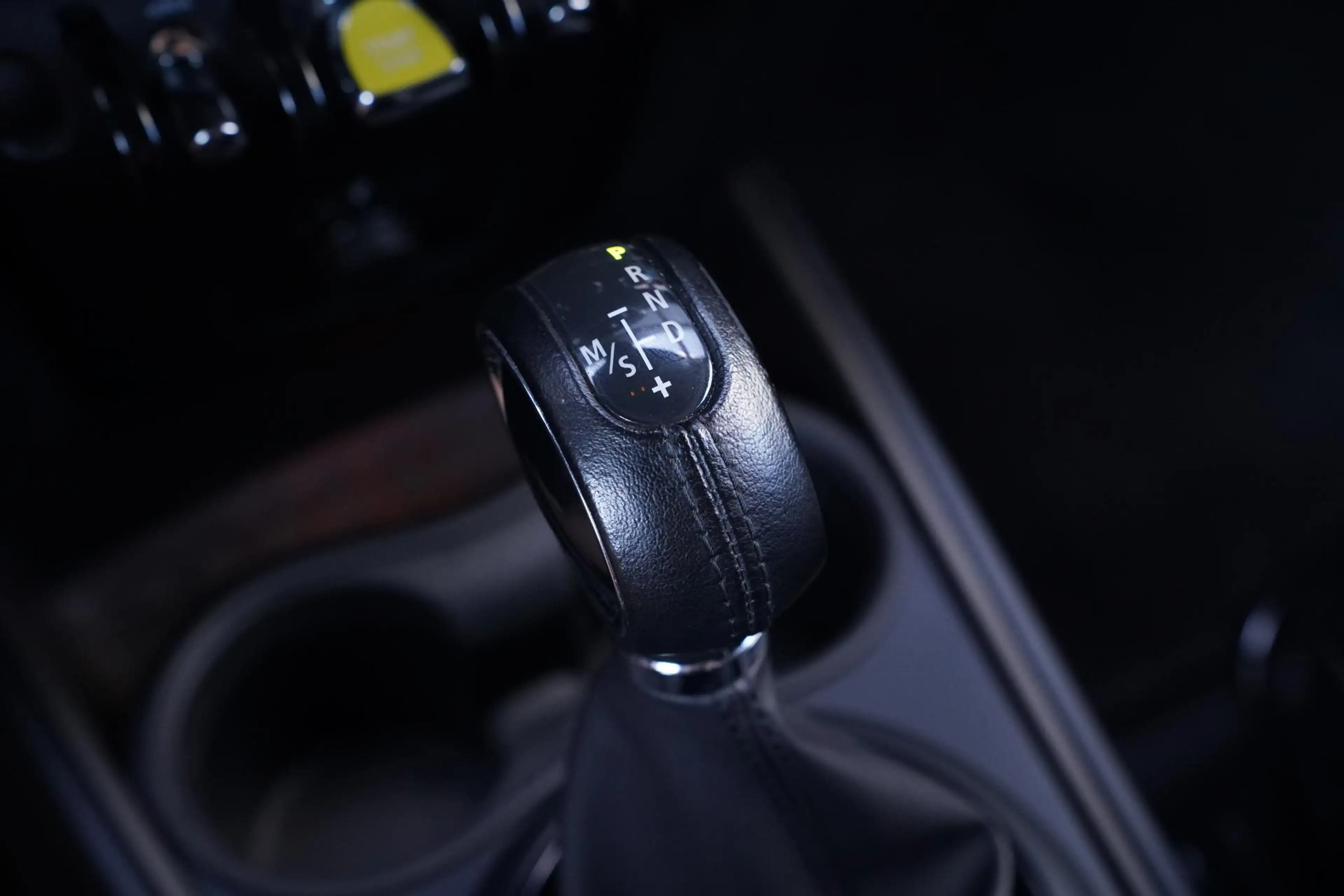 MINI Cooper SE Countryman ALL4 Classic Trim SOH 94% Apple Carplay Navi Verwa — photo 33
