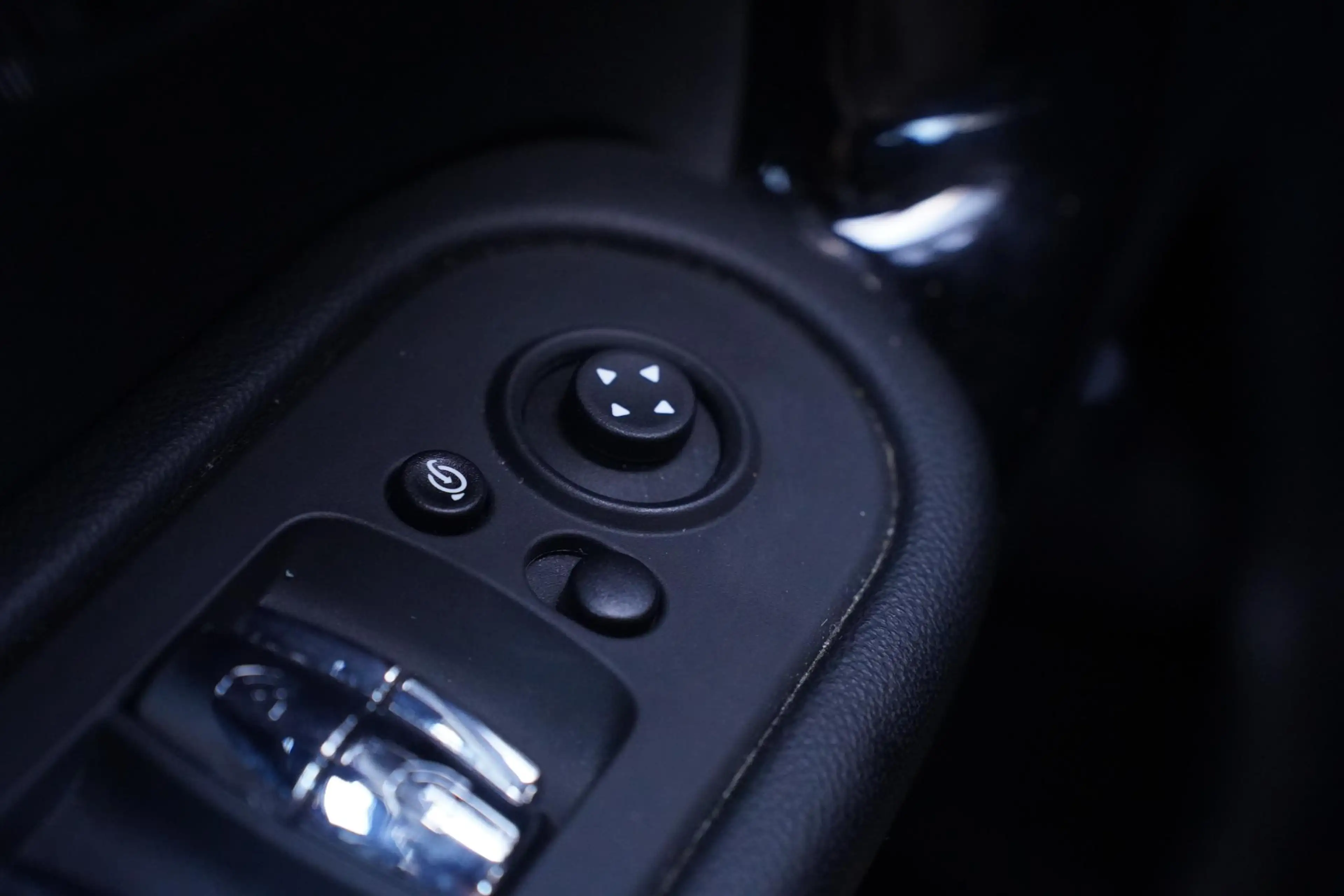 MINI Cooper SE Countryman ALL4 Classic Trim SOH 94% Apple Carplay Navi Verwa — photo 37