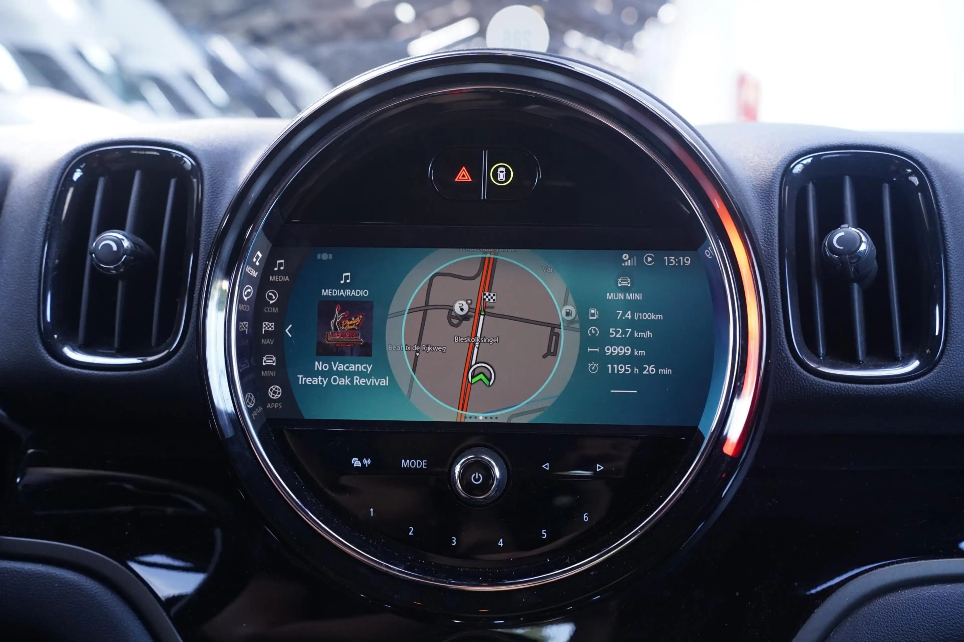 MINI Cooper SE Countryman ALL4 Classic Trim SOH 94% Apple Carplay Navi Verwa — photo 48