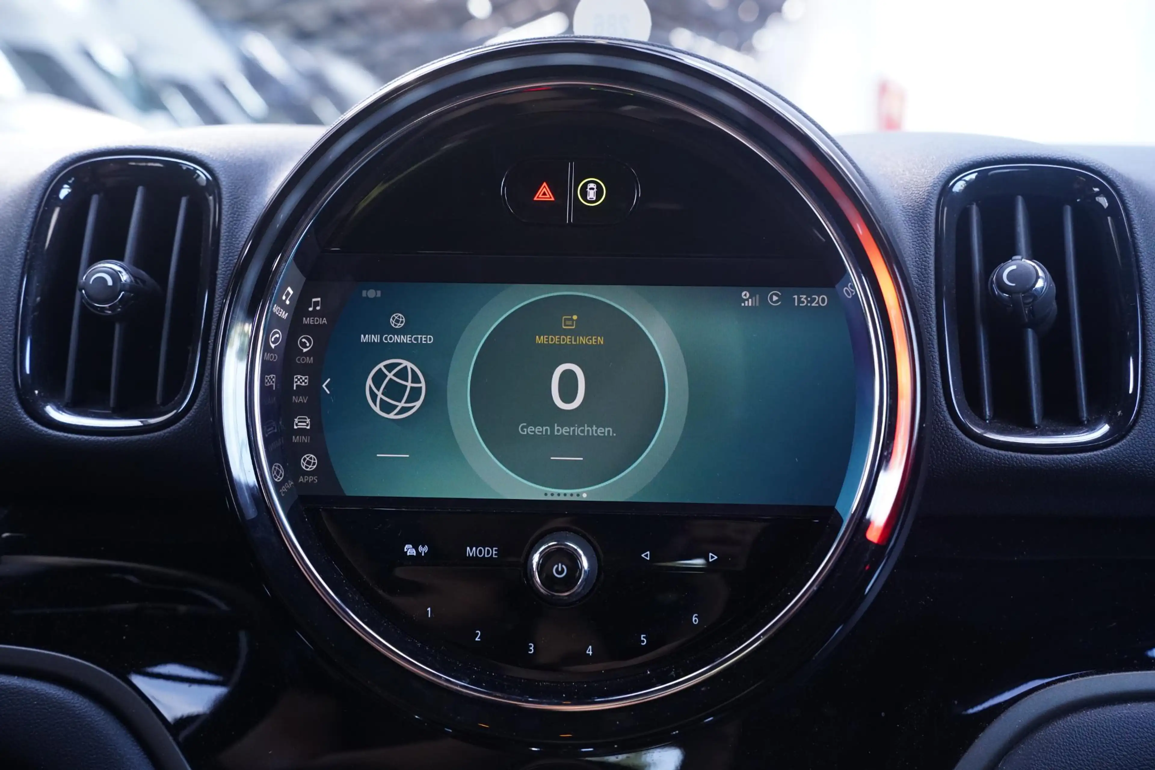 MINI Cooper SE Countryman ALL4 Classic Trim SOH 94% Apple Carplay Navi Verwa — photo 50