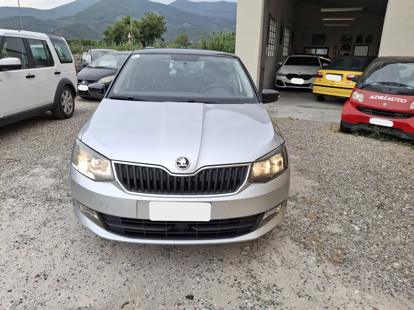 Skoda Fabia Fabia 1.0 mpi Twin Color Design Edition Argento Grau - 2