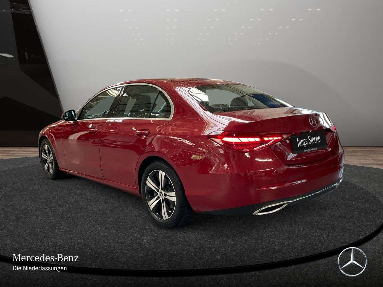 Mercedes-Benz C 180