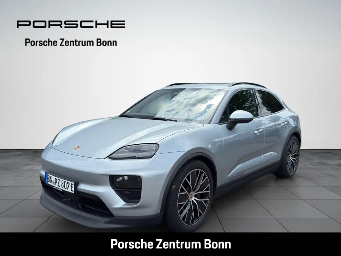Porsche Macan BOSE Panorama Luft ''verfügbar ab 06.08.25'' Zilver - 1
