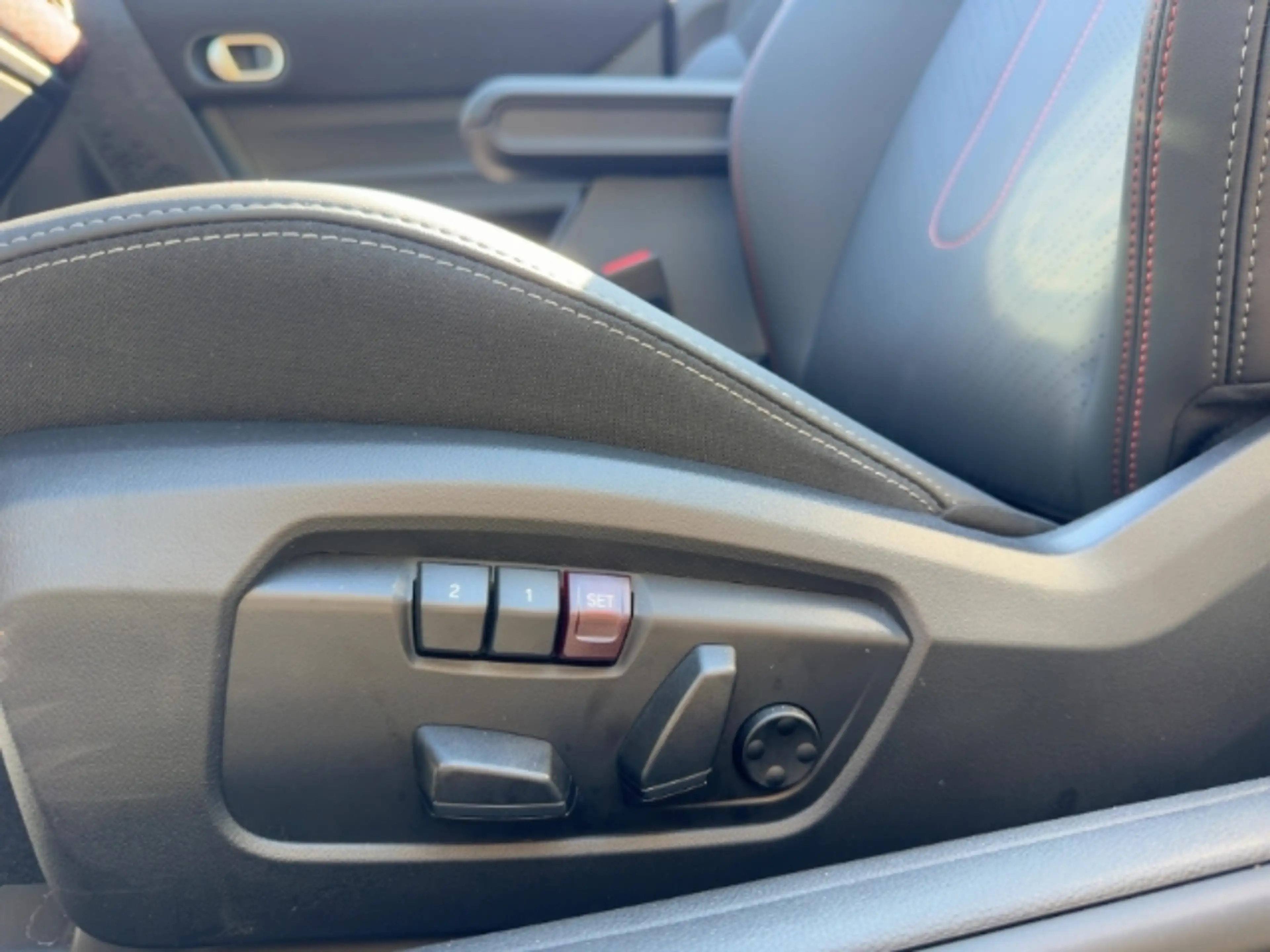 MINI John Cooper Works Cabrio HUD AD Navi Memory Sitze HarmanKardon LED Kurvenli — photo 11