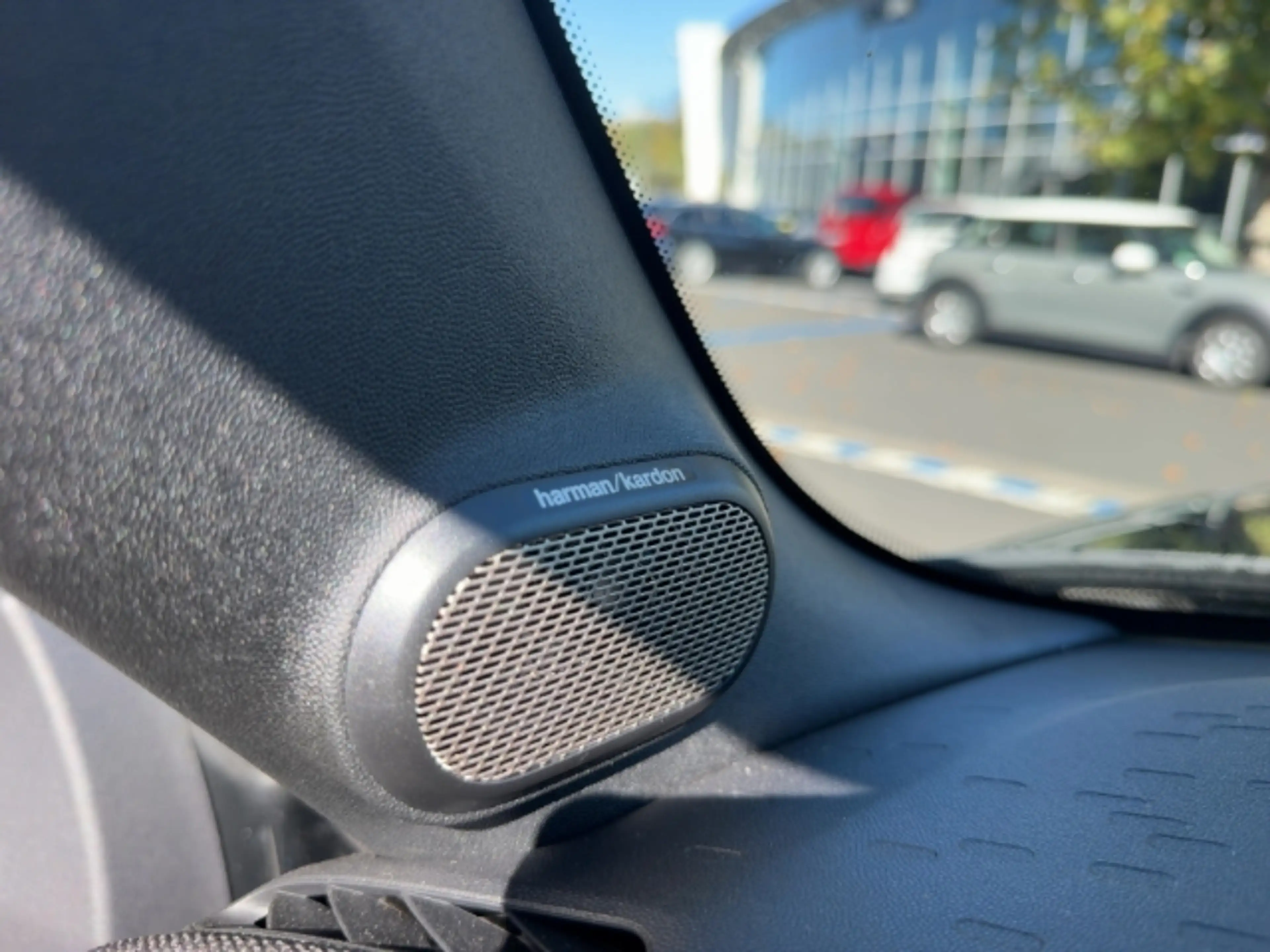 MINI John Cooper Works Cabrio HUD AD Navi Memory Sitze HarmanKardon LED Kurvenli — photo 12