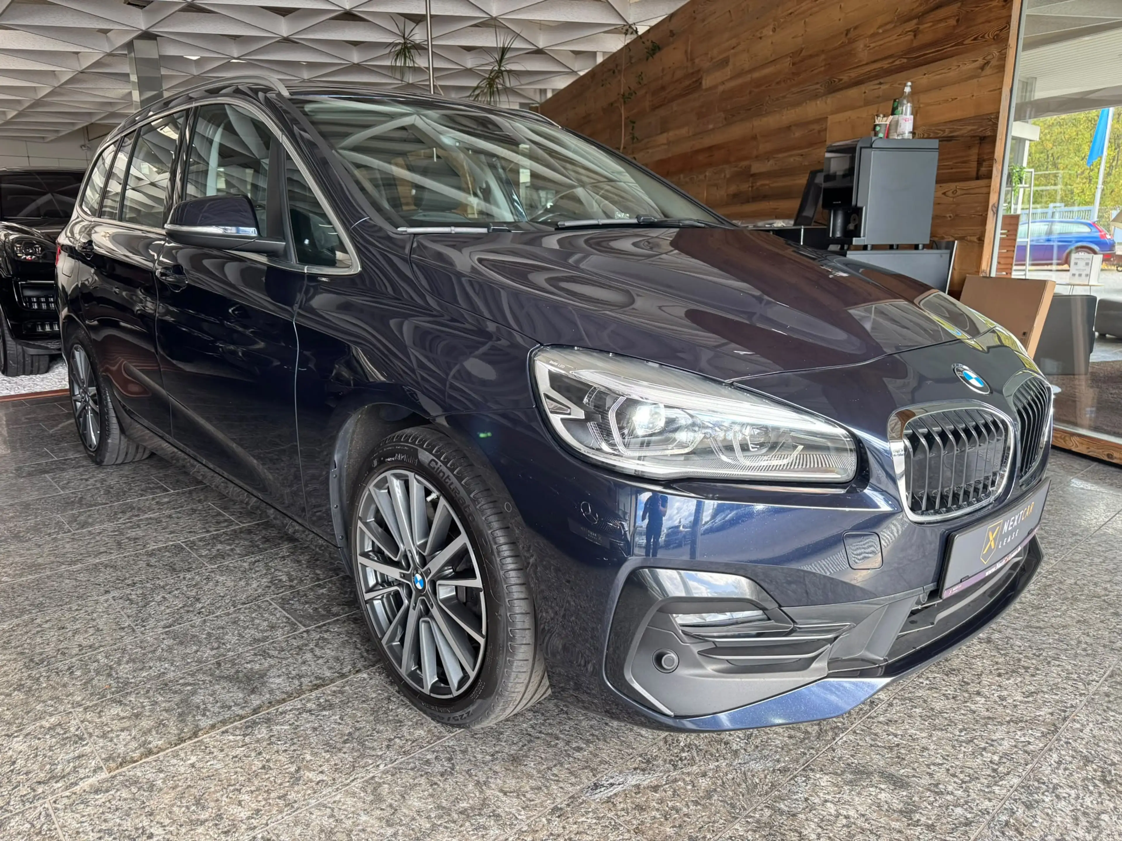 BMW Others 218d xDrive SportLine AHK Kam.Klima HUD — photo 3