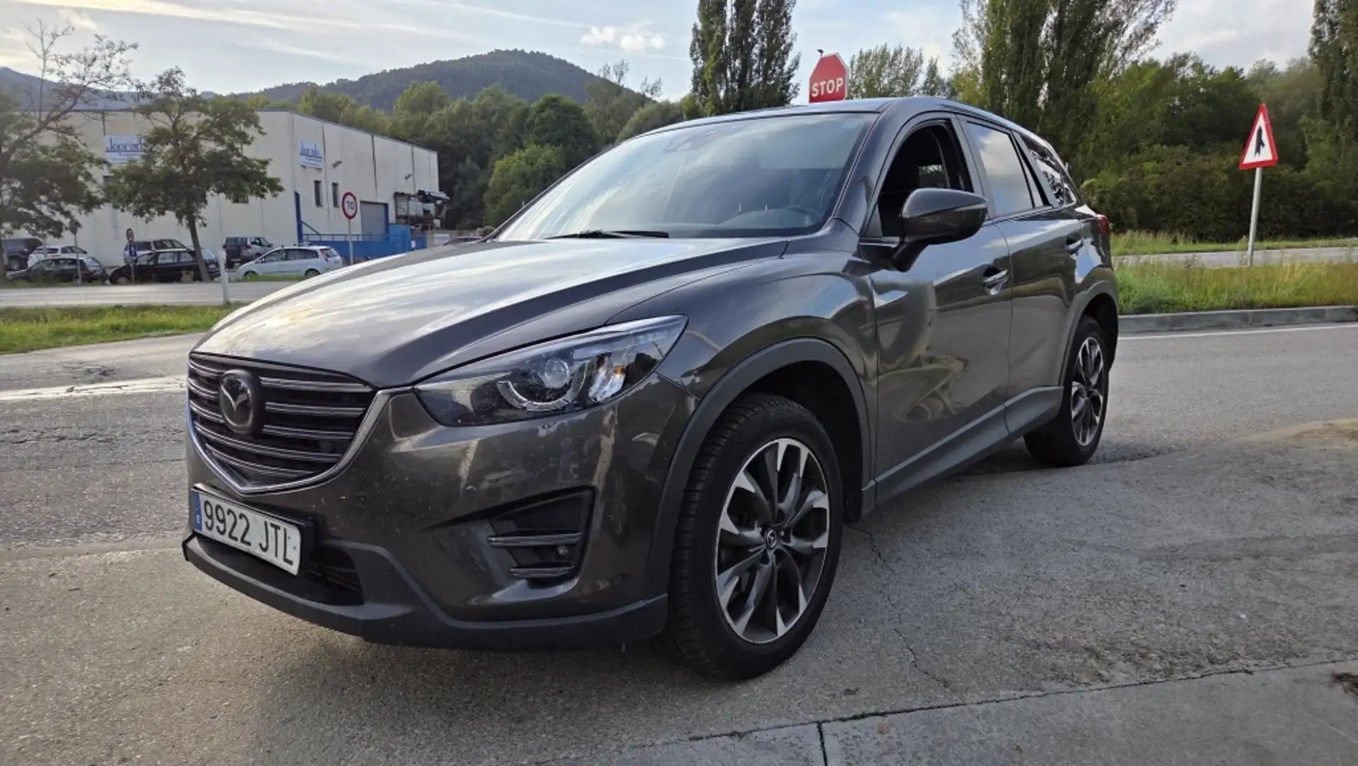 Mazda CX-5 2.2DE Luxury Tap.bitono 4WD 175Aut. Marrón - 1