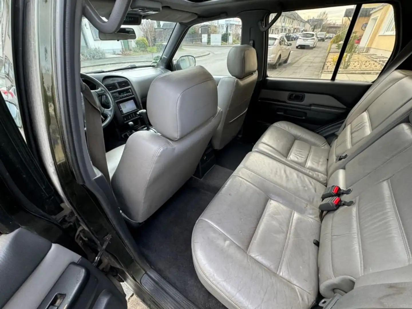 Nissan Pathfinder 3.3 V6 4x4 Verde - 2