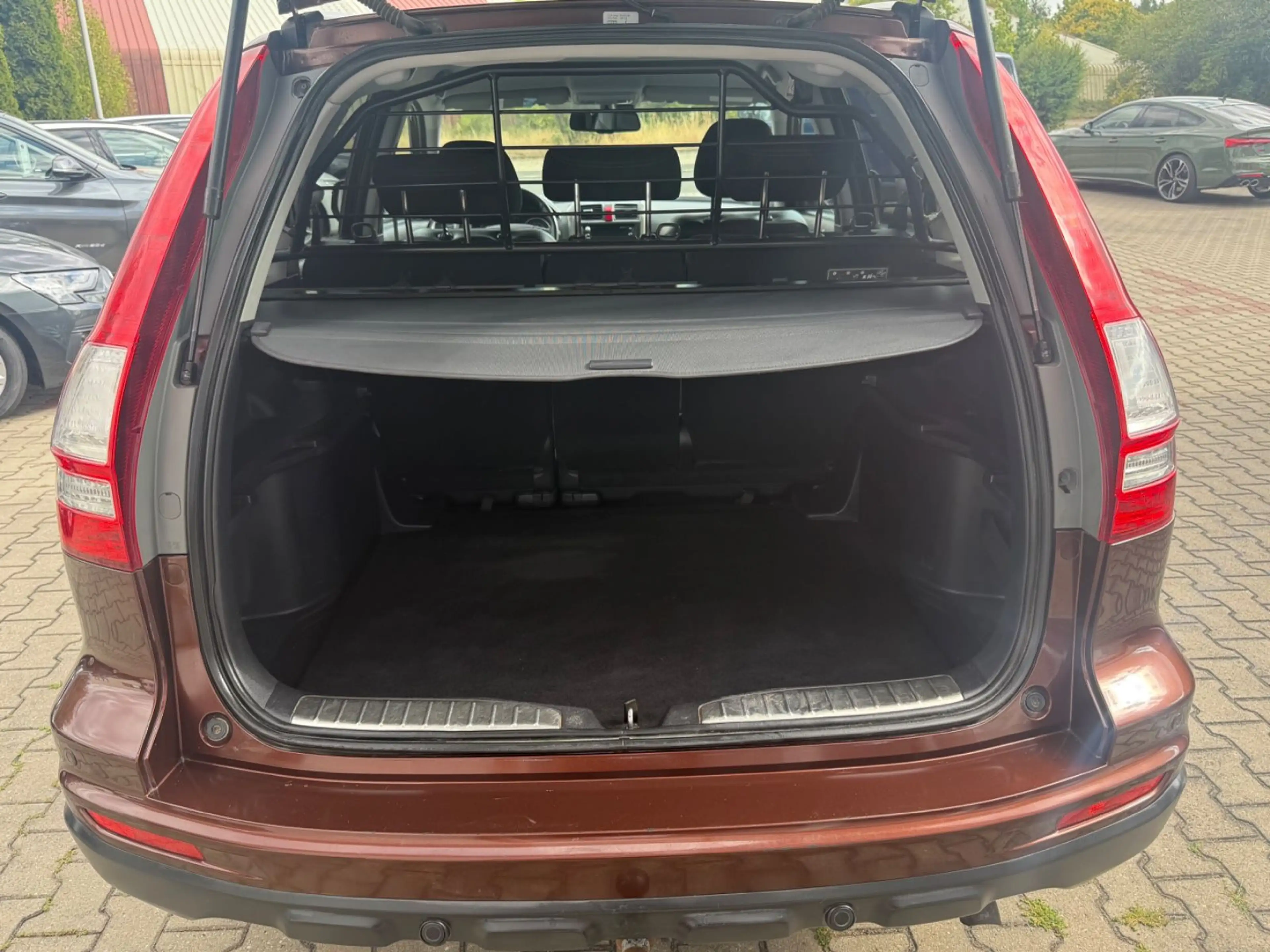 Honda CR-V 2.2 AWD Elega-NAVI-AHK-KAMERA-LEDER-SCHECKH — photo 6