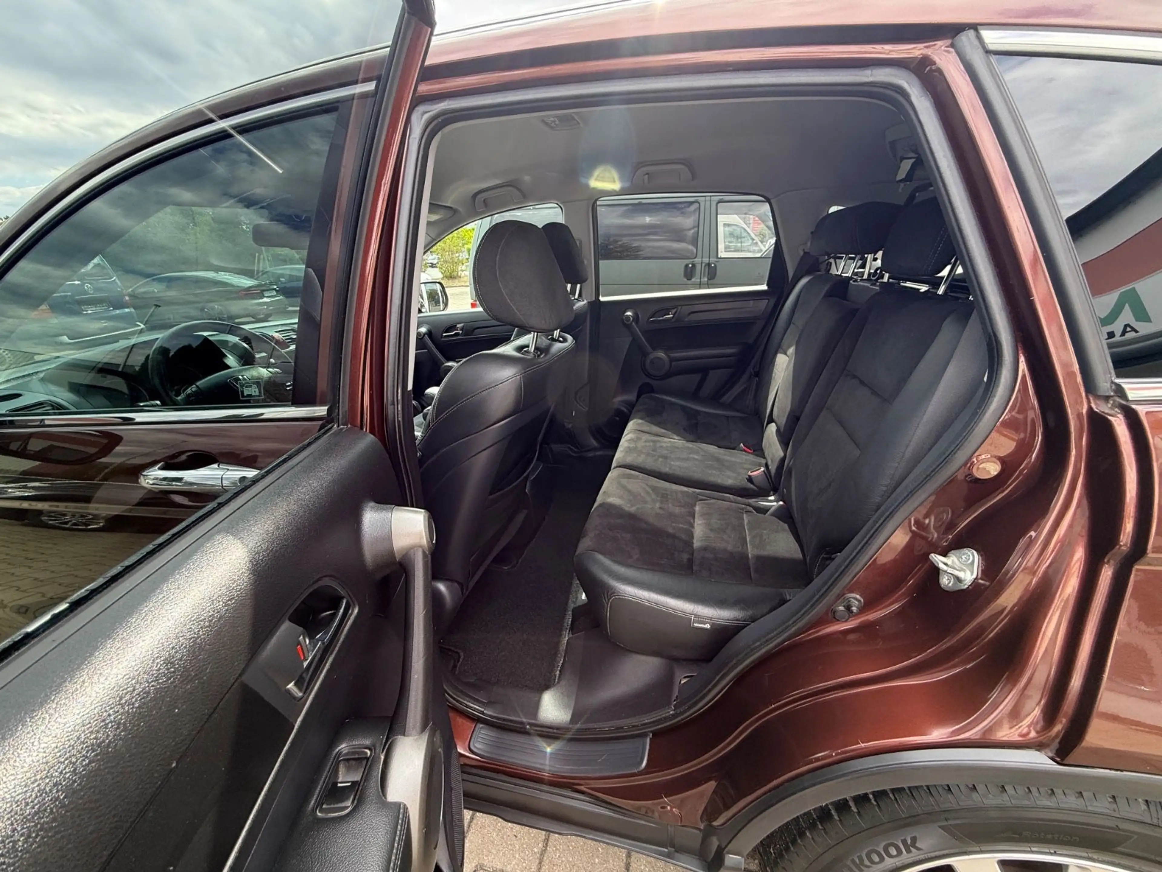 Honda CR-V 2.2 AWD Elega-NAVI-AHK-KAMERA-LEDER-SCHECKH — photo 9