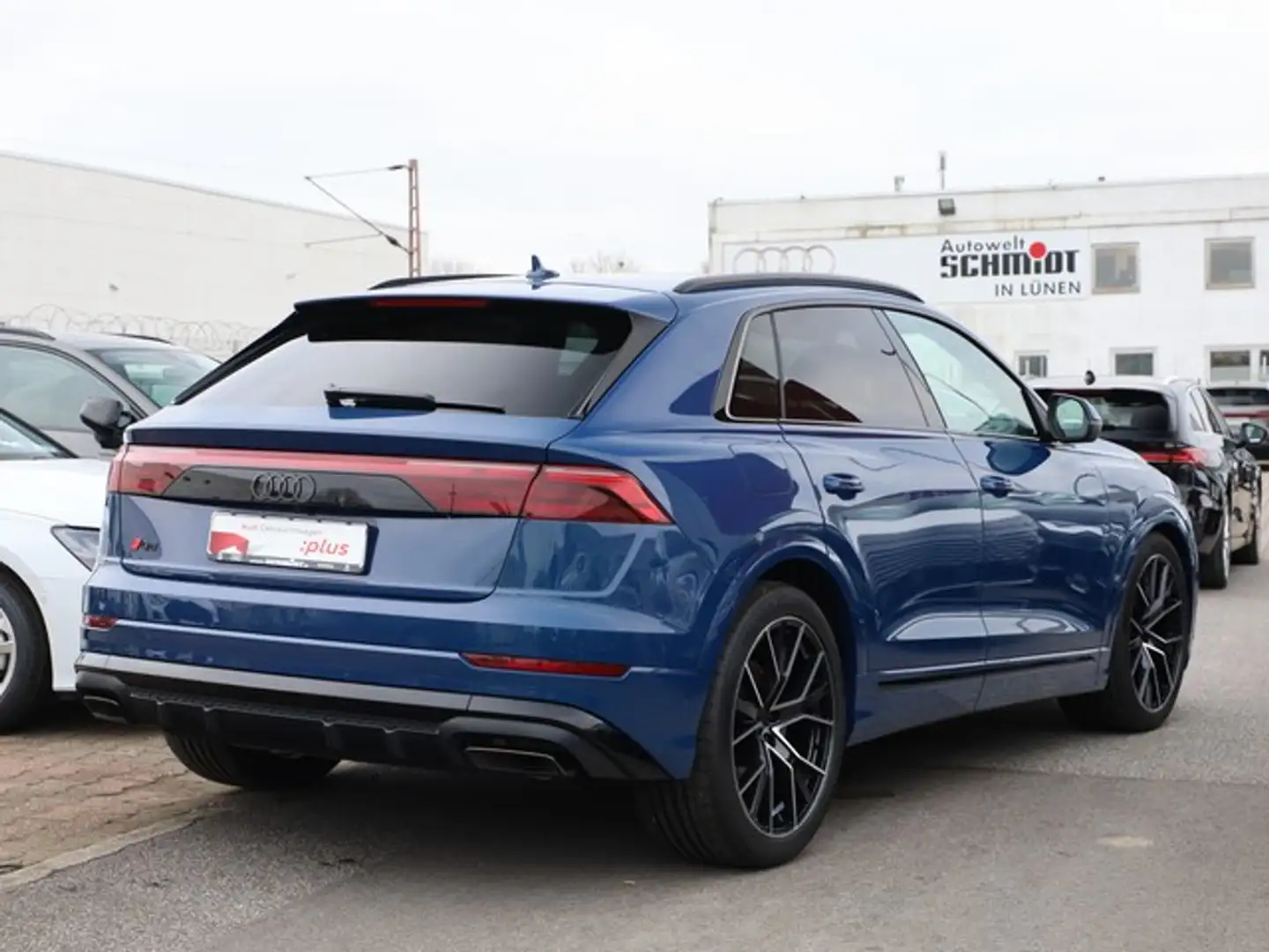 Audi Q8 50 TDI quattro S line LM22 HD Matrix HuD AHK Pa... Blau - 2
