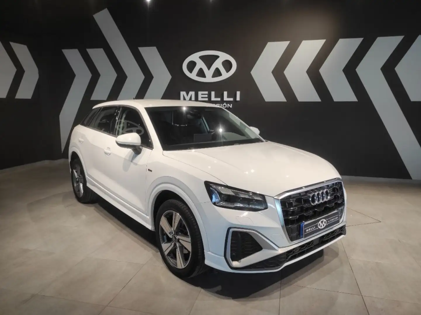Audi Q2 30 TFSI S line 81kW Blanco - 2