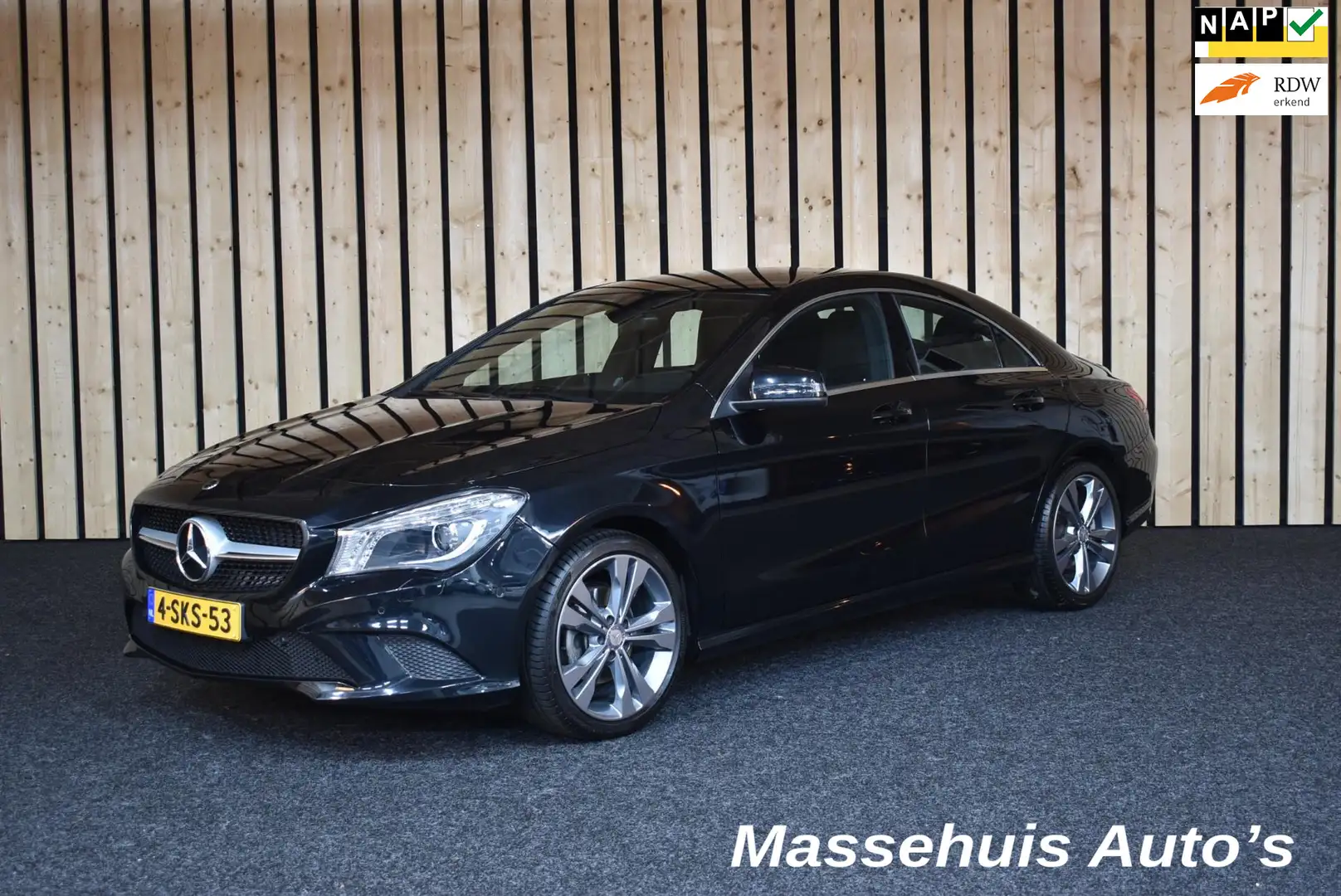 Mercedes-Benz CLA 200 Edition 1 133dkm Leer Trekhaak Navi Cruise Clima L Schwarz - 1