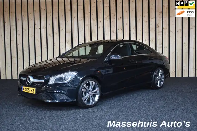 Mercedes-Benz CLA 200 Edition 1 133dkm Leer Trekhaak Navi Cruise Clima L