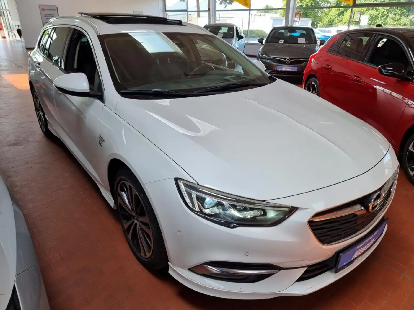 Opel Insignia OPC Line Business Inno Navi Headup Leder AGR SSD - 2