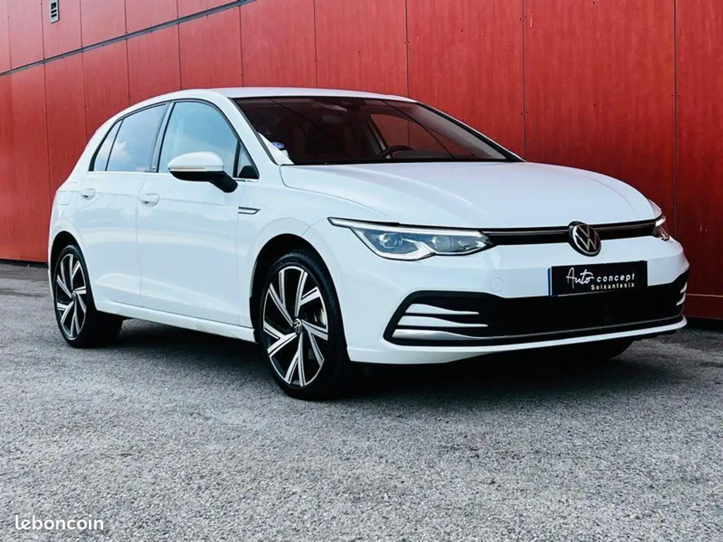 Volkswagen Golf viii 8 1.5 tsi turbo hybride 150ch Blanc - 1