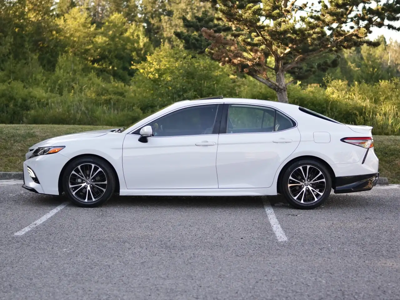 Toyota Camry fotografie Toyota Camry