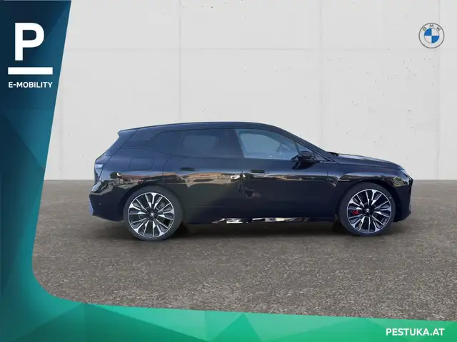 BMW Ix view 3