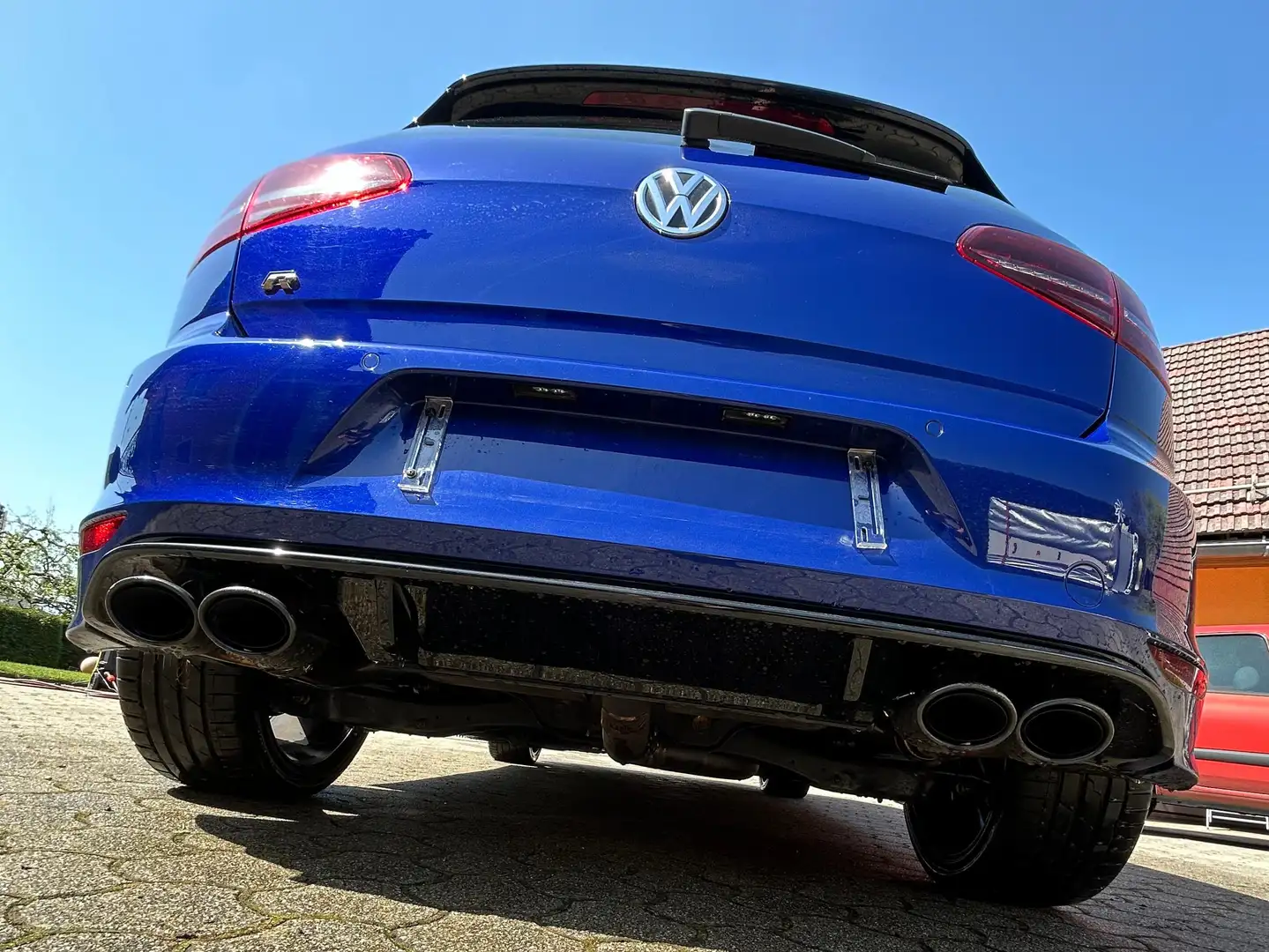 Volkswagen Golf R VW Golf VII R 2,0 TSI DSG Limousine Bleu - 2