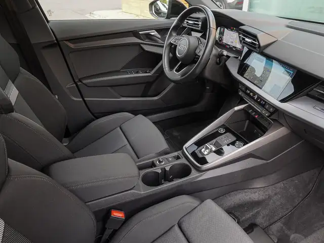 Audi A3 view 8